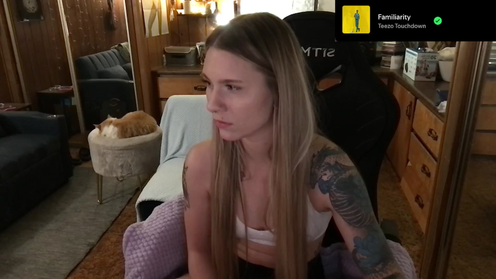Gallery image thumbnail from Incognitobabe's myfreecams stream on, 01/12/2025, 12:04 image 5 of 20