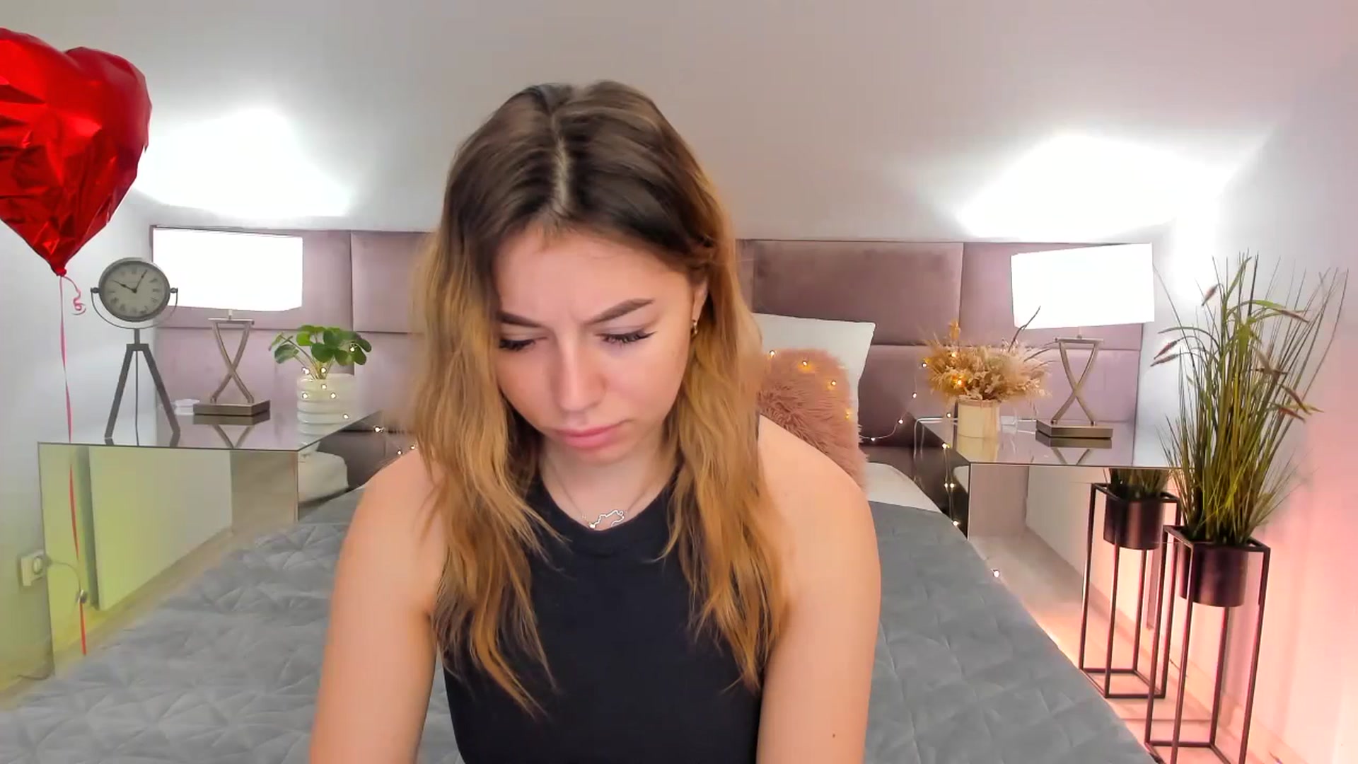 Gallery image thumbnail from Incredible_BB's myfreecams stream on, 03/06/2024, 08:12 image 17 of 20