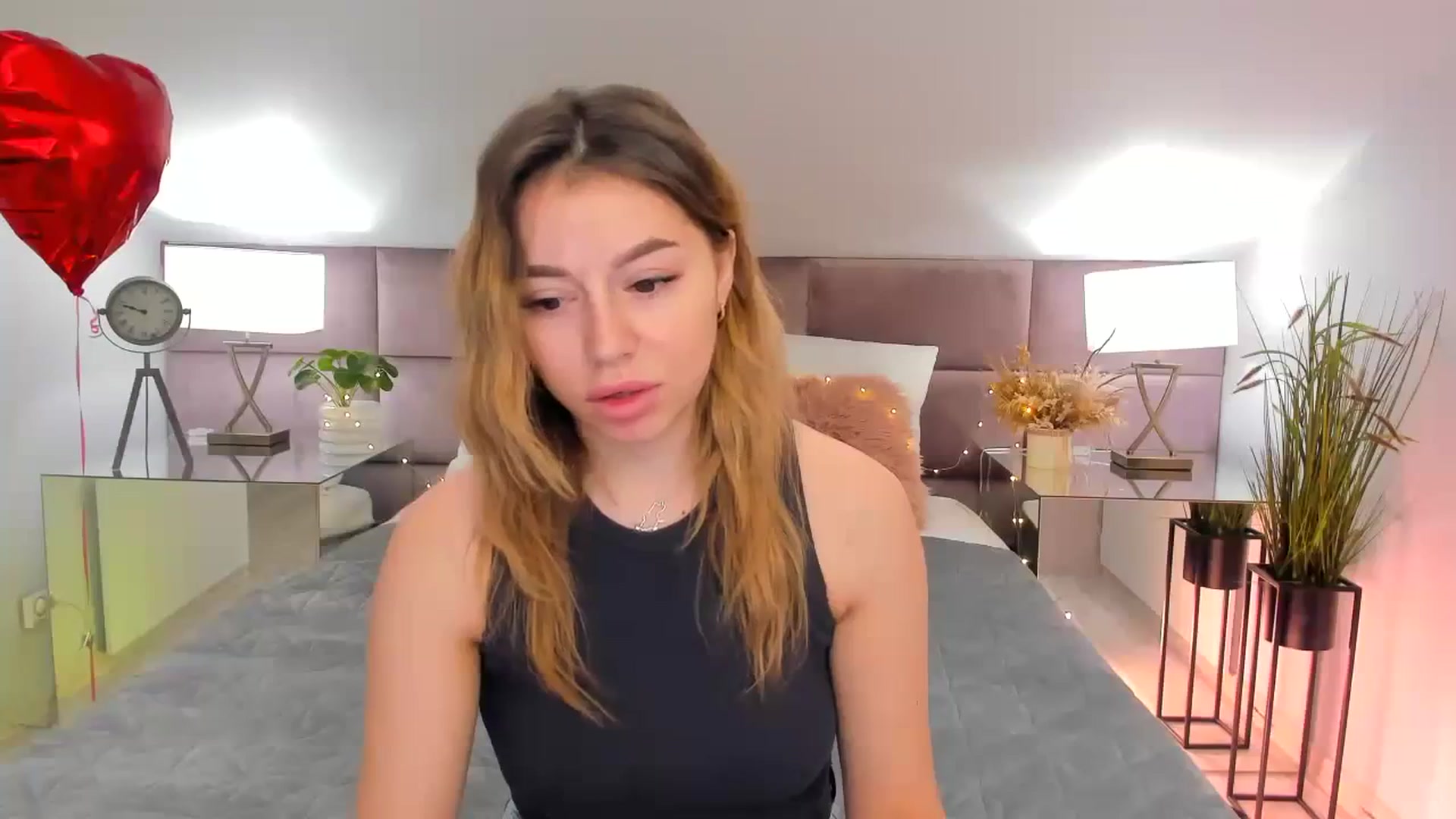 Gallery image thumbnail from Incredible_BB's myfreecams stream on, 03/06/2024, 08:12 image 4 of 20