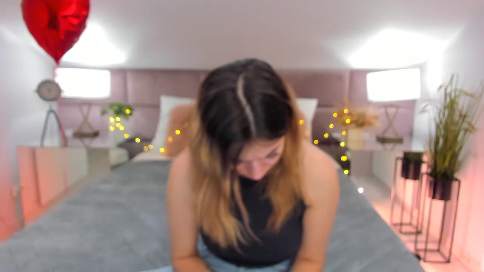 Gallery image thumbnail from Incredible_BB's myfreecams stream on, 03/06/2024, 11:15 image 4 of 20