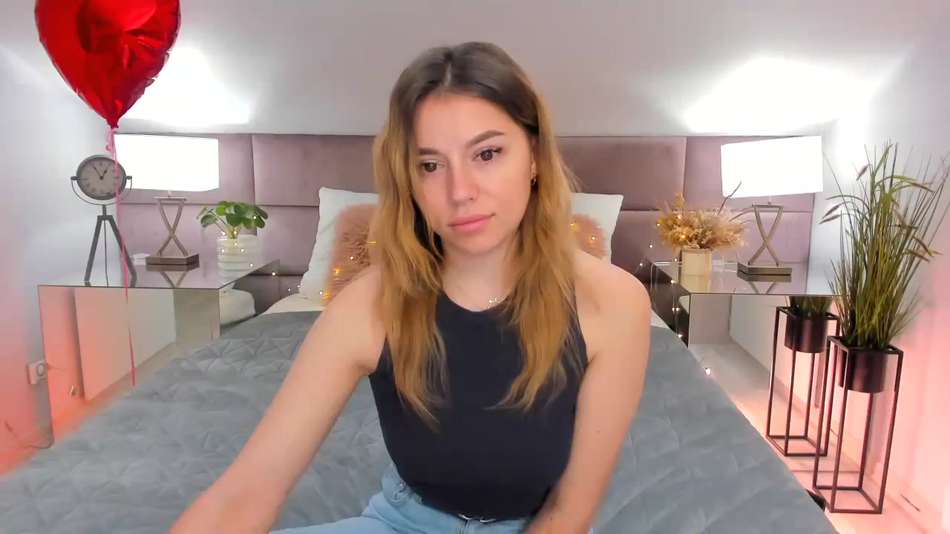 Gallery image thumbnail from Incredible_BB's myfreecams stream on, 03/06/2024, 11:15 image 5 of 20