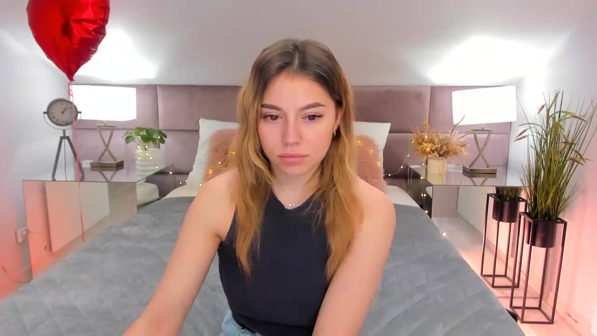Gallery image thumbnail from Incredible_BB's myfreecams stream on, 03/06/2024, 11:15 image 19 of 20
