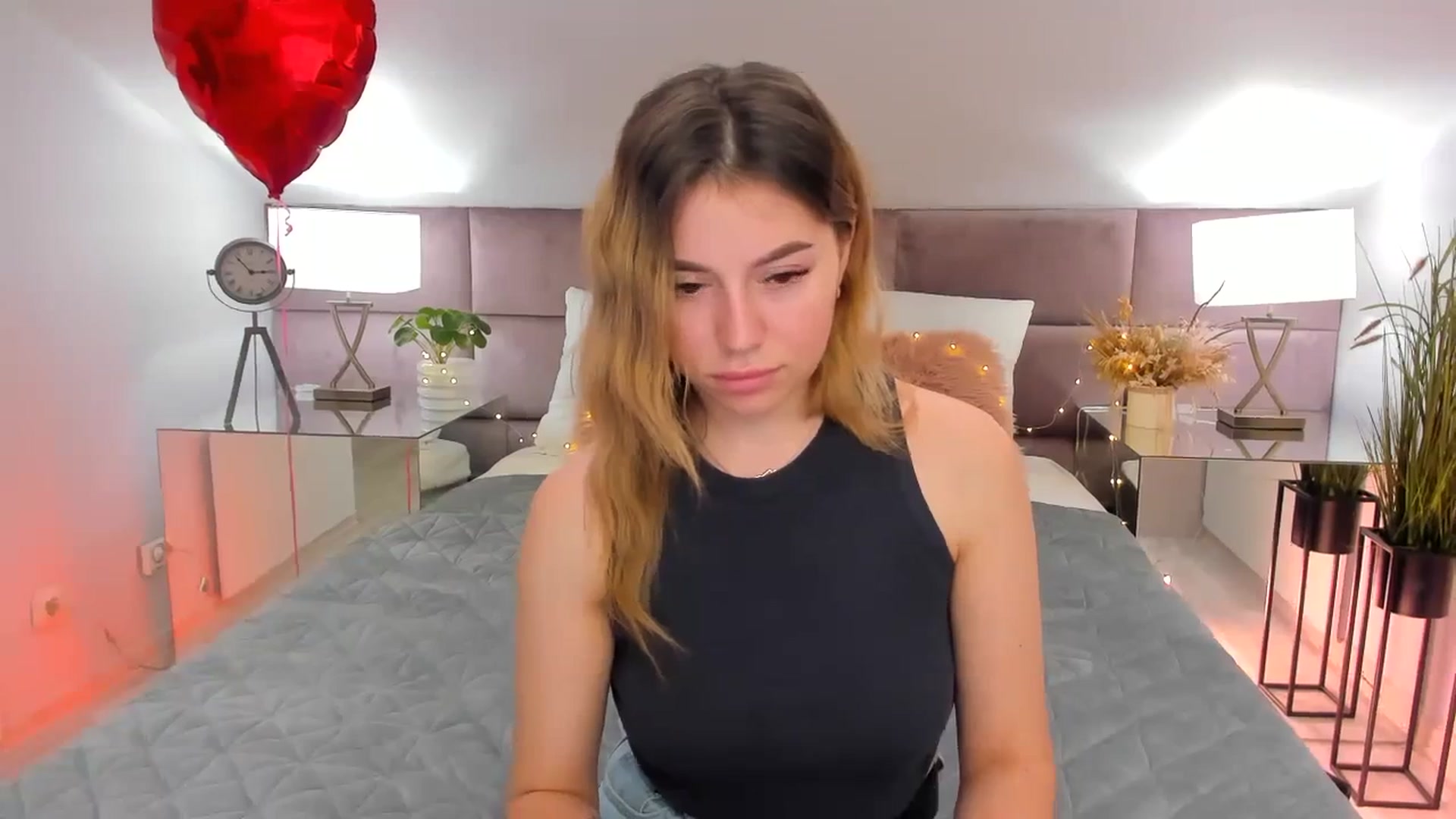 Gallery image thumbnail from Incredible_BB's myfreecams stream on, 03/06/2024, 13:02 image 18 of 20