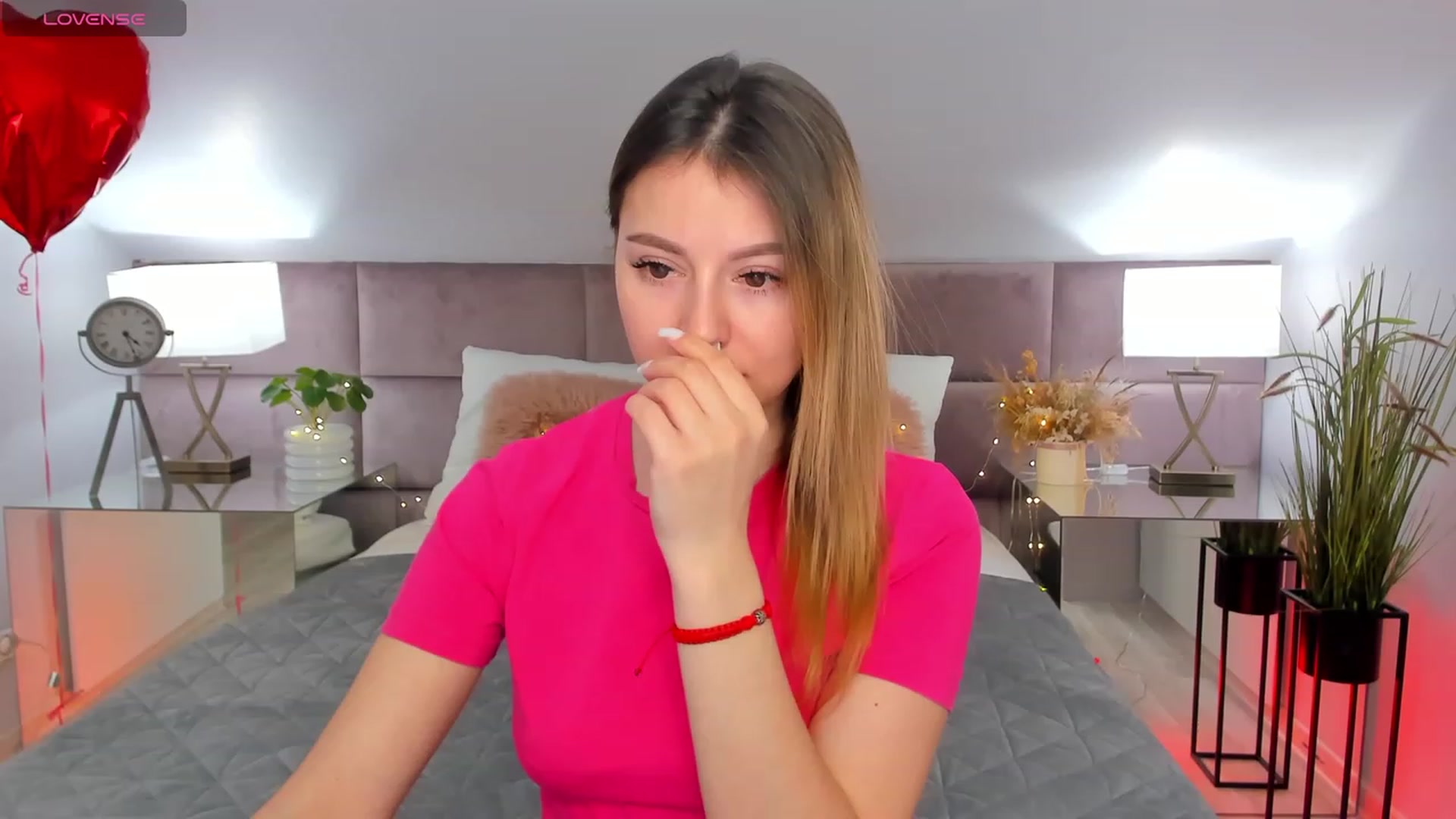 Gallery image thumbnail from Incredible_BB's myfreecams stream on, 03/10/2024, 14:55 image 7 of 20