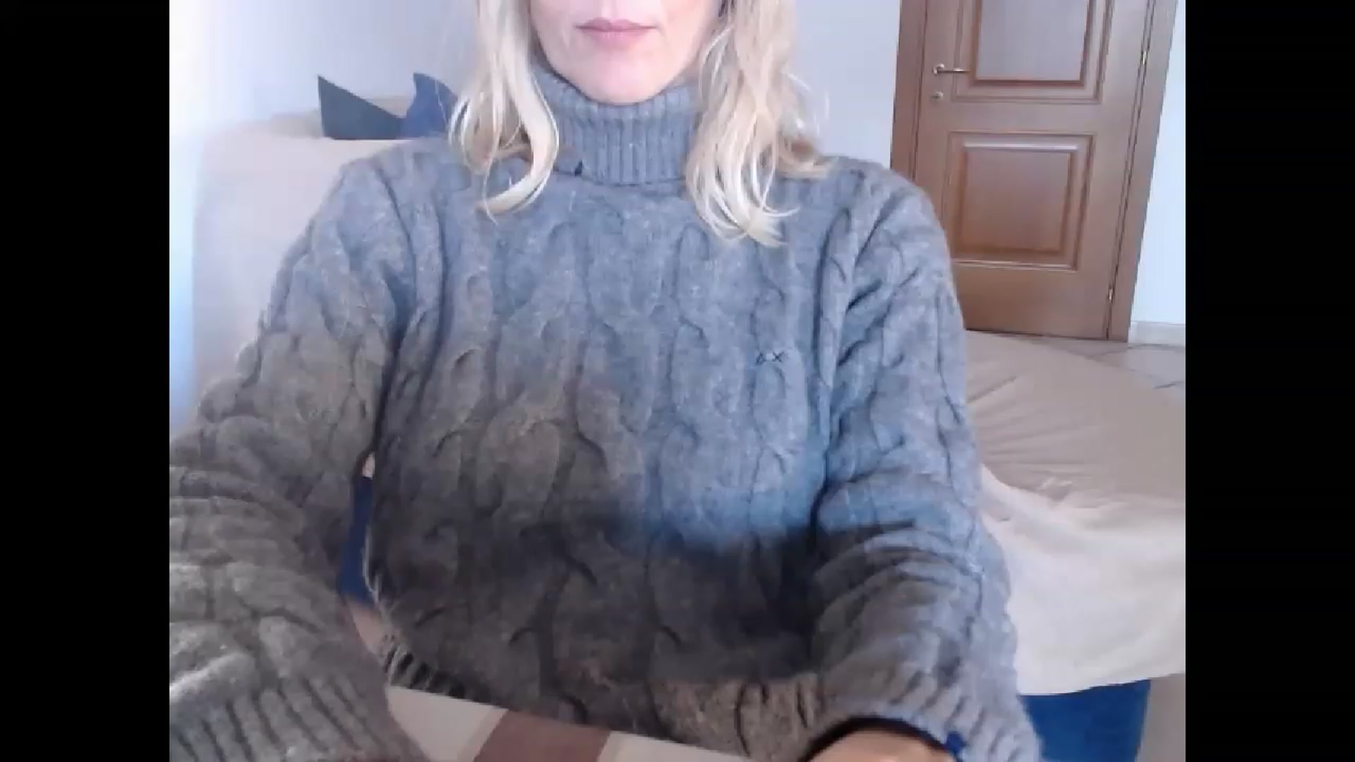 Gallery image thumbnail from IndianaBella's myfreecams stream on, 11/29/2022, 10:35 image 3 of 20