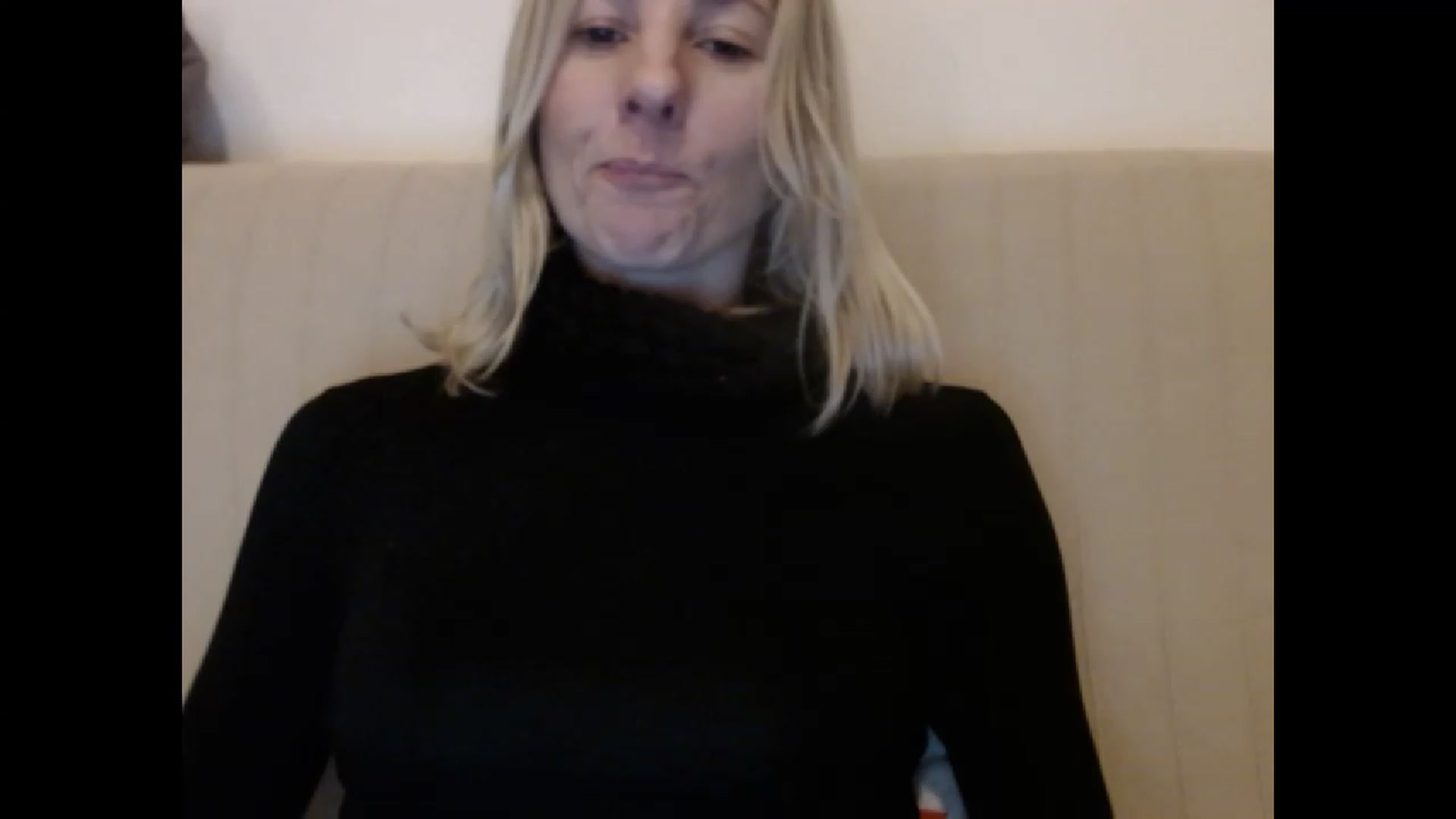 Gallery image thumbnail from IndianaBella's myfreecams stream on, 04/16/2023, 19:34 image 9 of 20