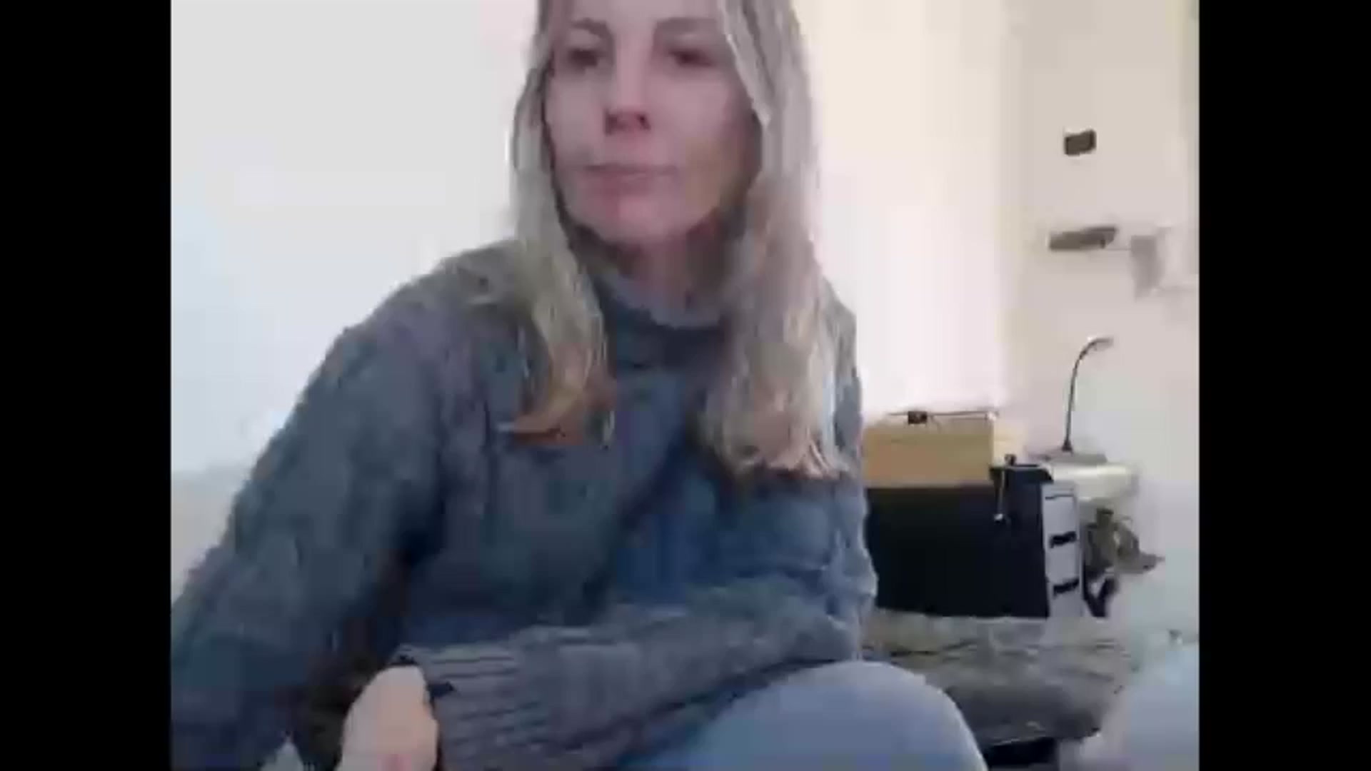 Gallery image thumbnail from IndianaBella's myfreecams stream on, 12/26/2024, 14:06 image 14 of 20