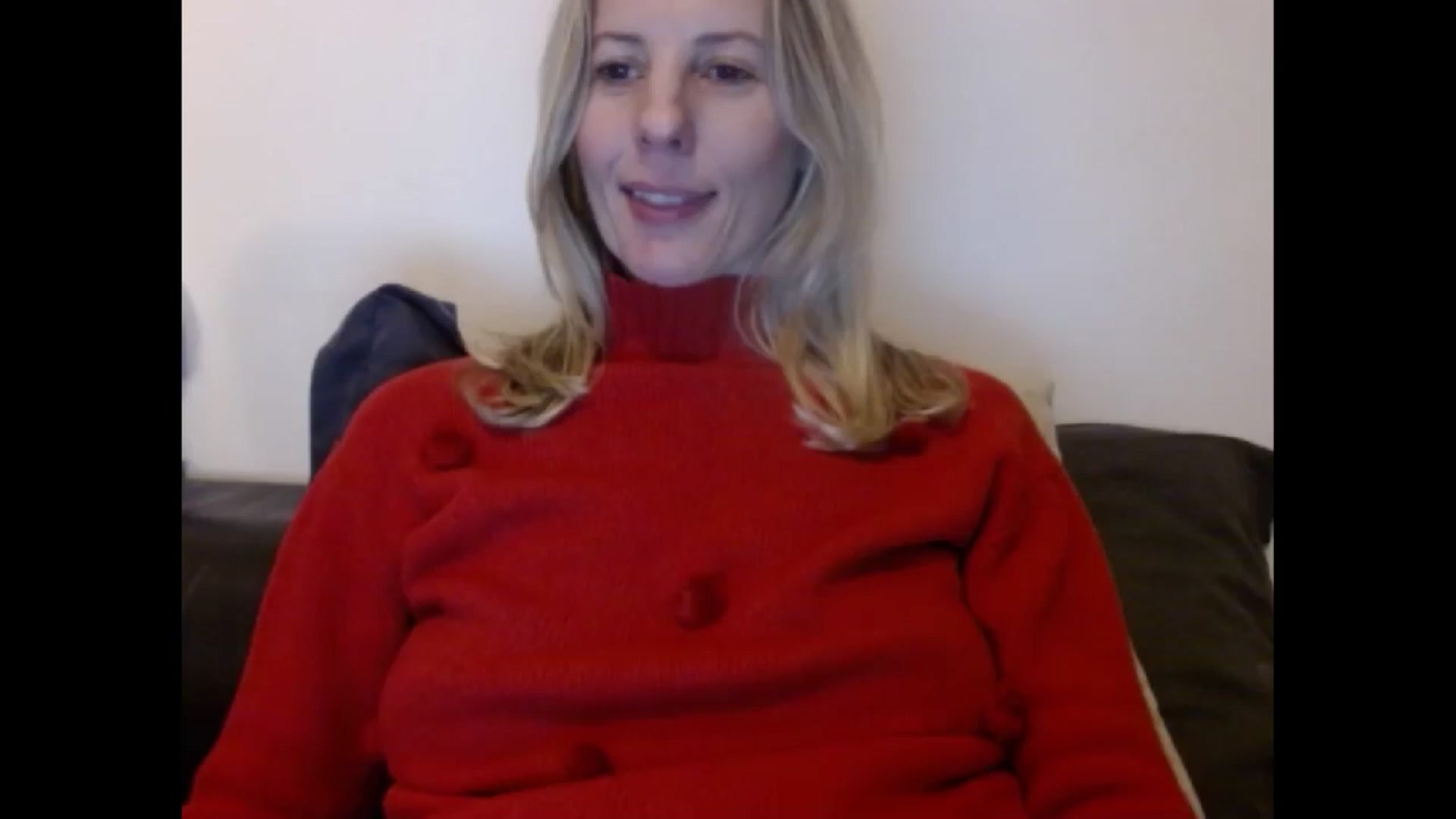 Gallery image thumbnail from IndianaBella's myfreecams stream on, 01/01/2025, 20:02 image 15 of 20