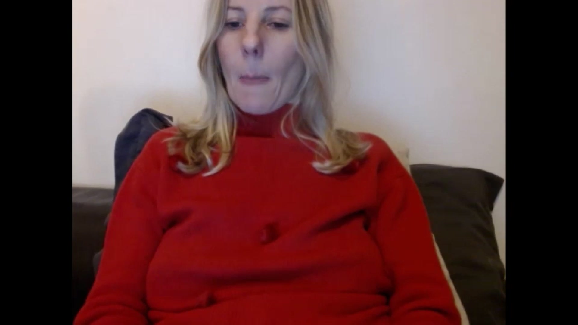 Gallery image thumbnail from IndianaBella's myfreecams stream on, 01/01/2025, 20:26 image 10 of 20