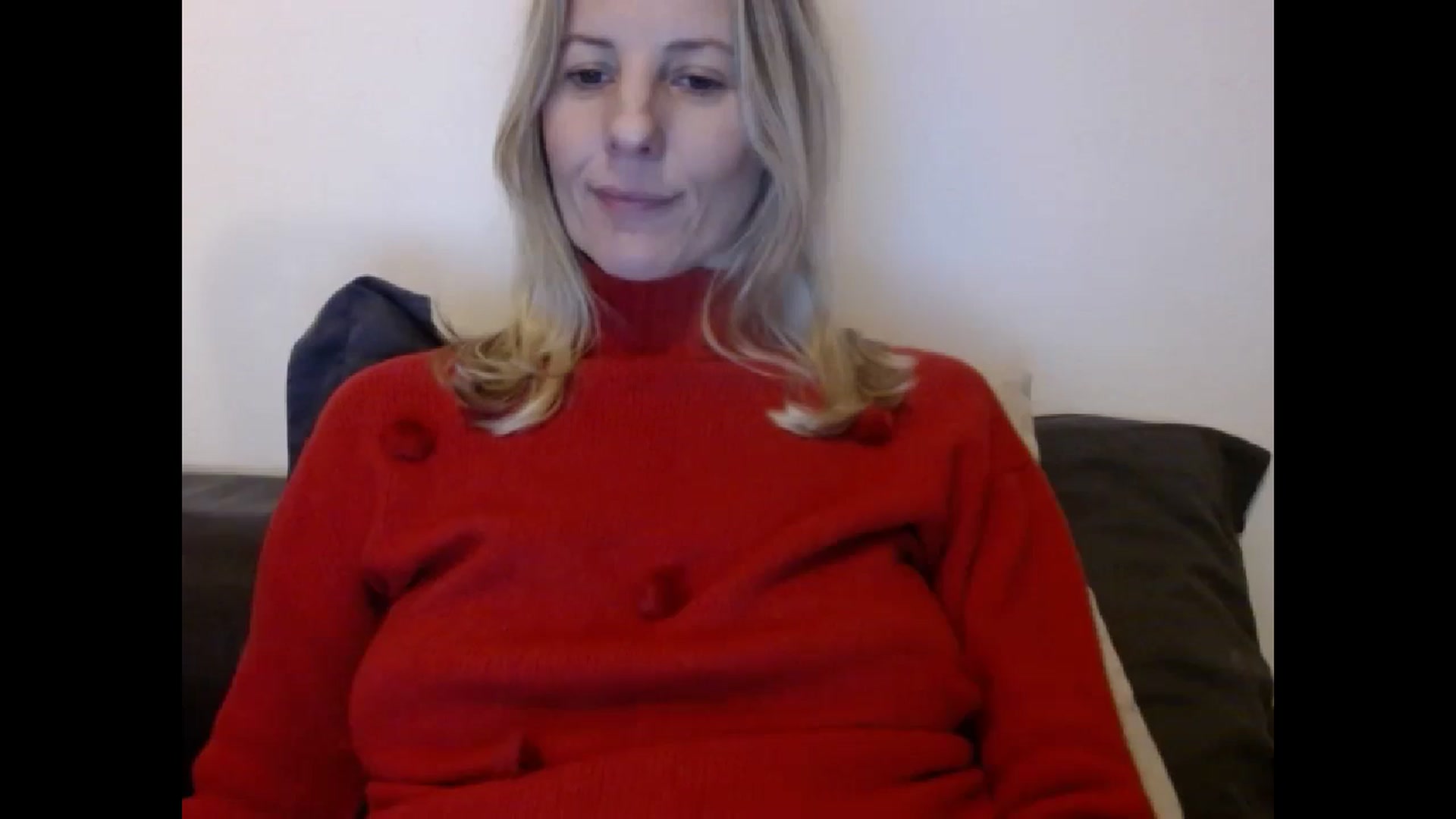 Gallery image thumbnail from IndianaBella's myfreecams stream on, 01/01/2025, 20:26 image 5 of 20