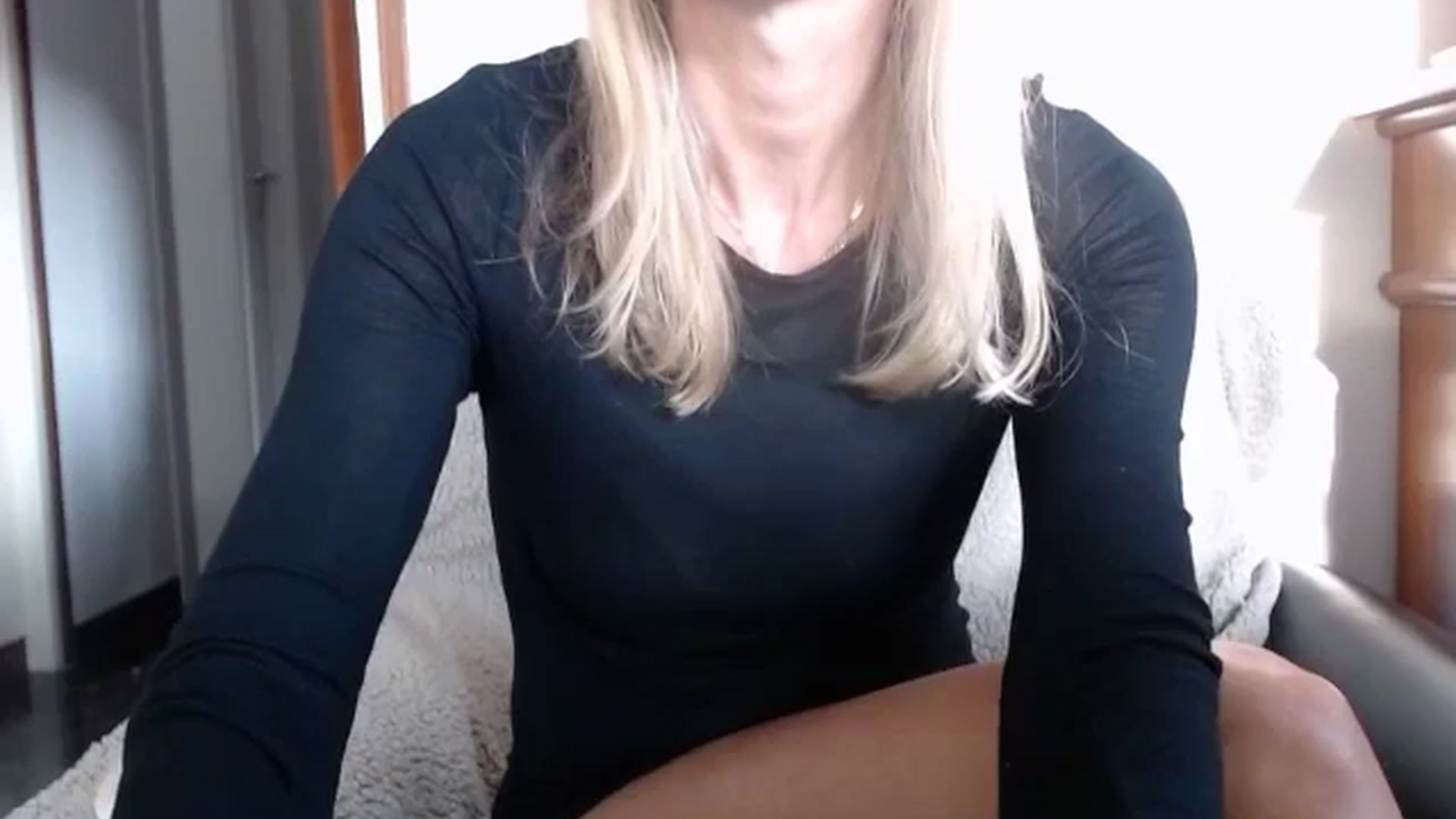 Gallery image thumbnail from IndianaBella's myfreecams stream on, 10/19/2025, 15:16 image 10 of 20