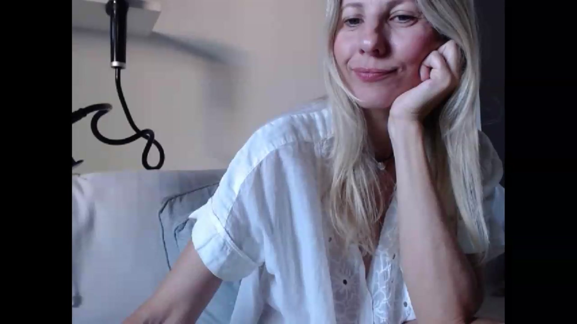 Gallery image thumbnail from IndianaBella's myfreecams stream on, 08/16/2026, 14:15 image 5 of 20