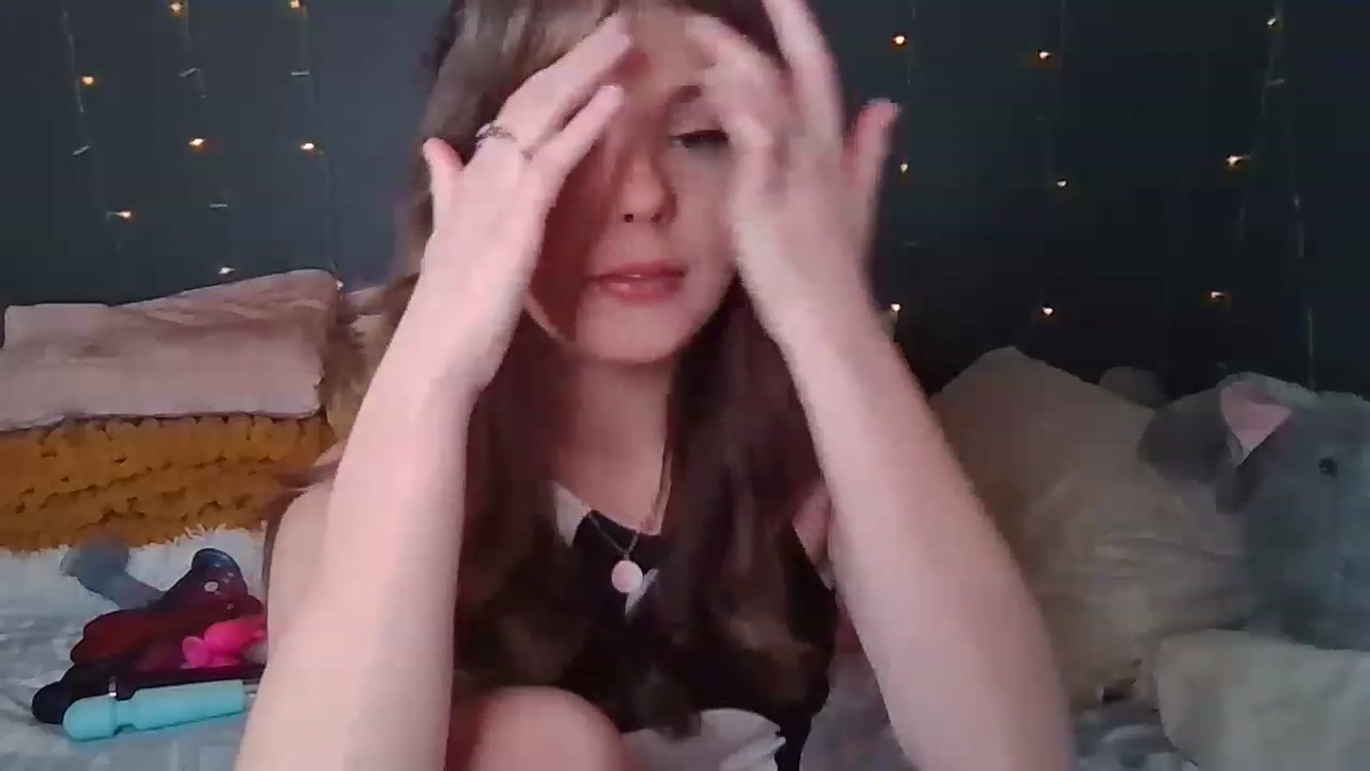 Gallery image thumbnail from Indicabbyx's myfreecams stream on, 11/21/2022, 21:43 image 4 of 20