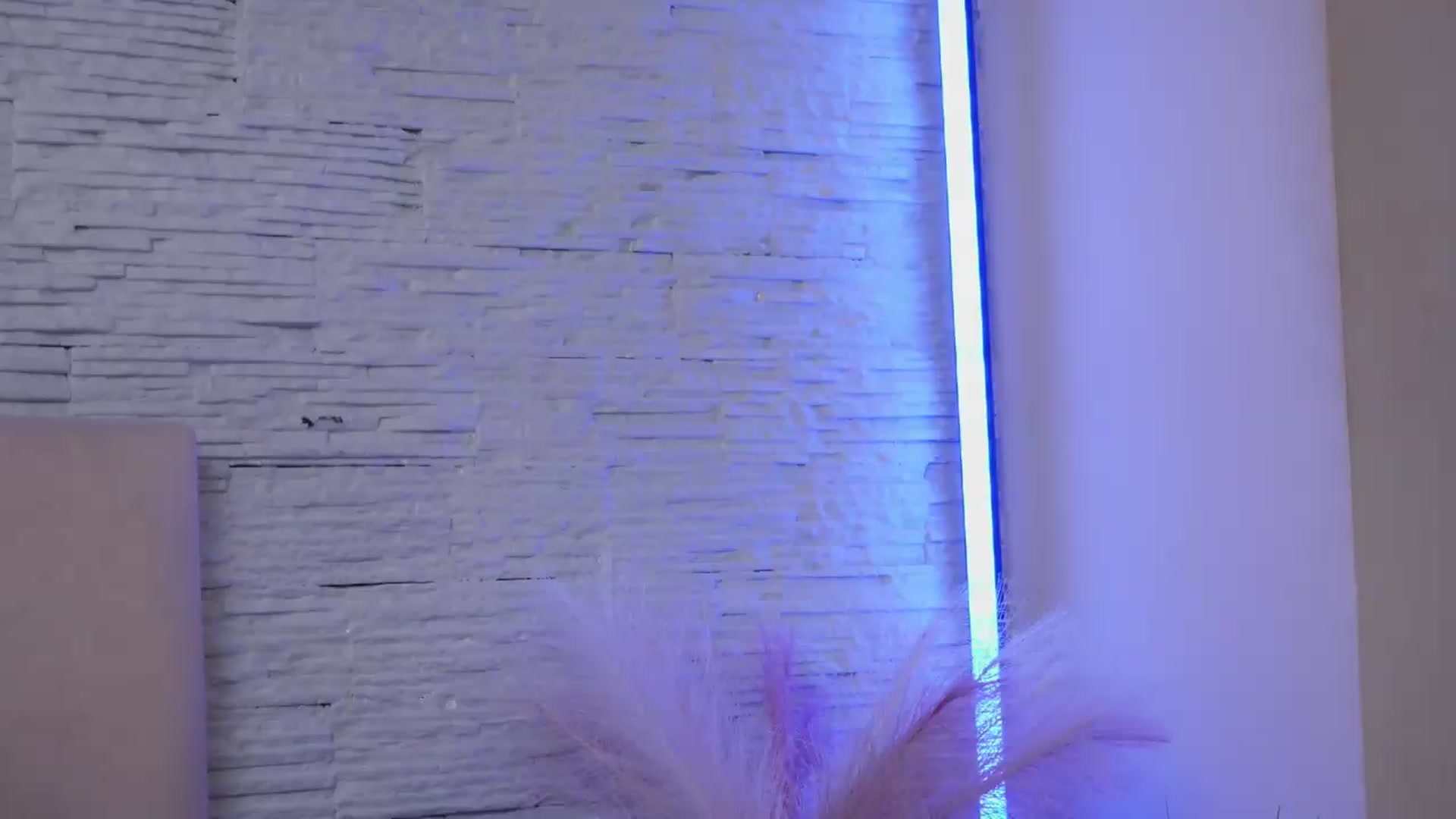 Gallery image thumbnail from InesBrillante's myfreecams stream on, 07/22/2026, 08:37 image 10 of 20