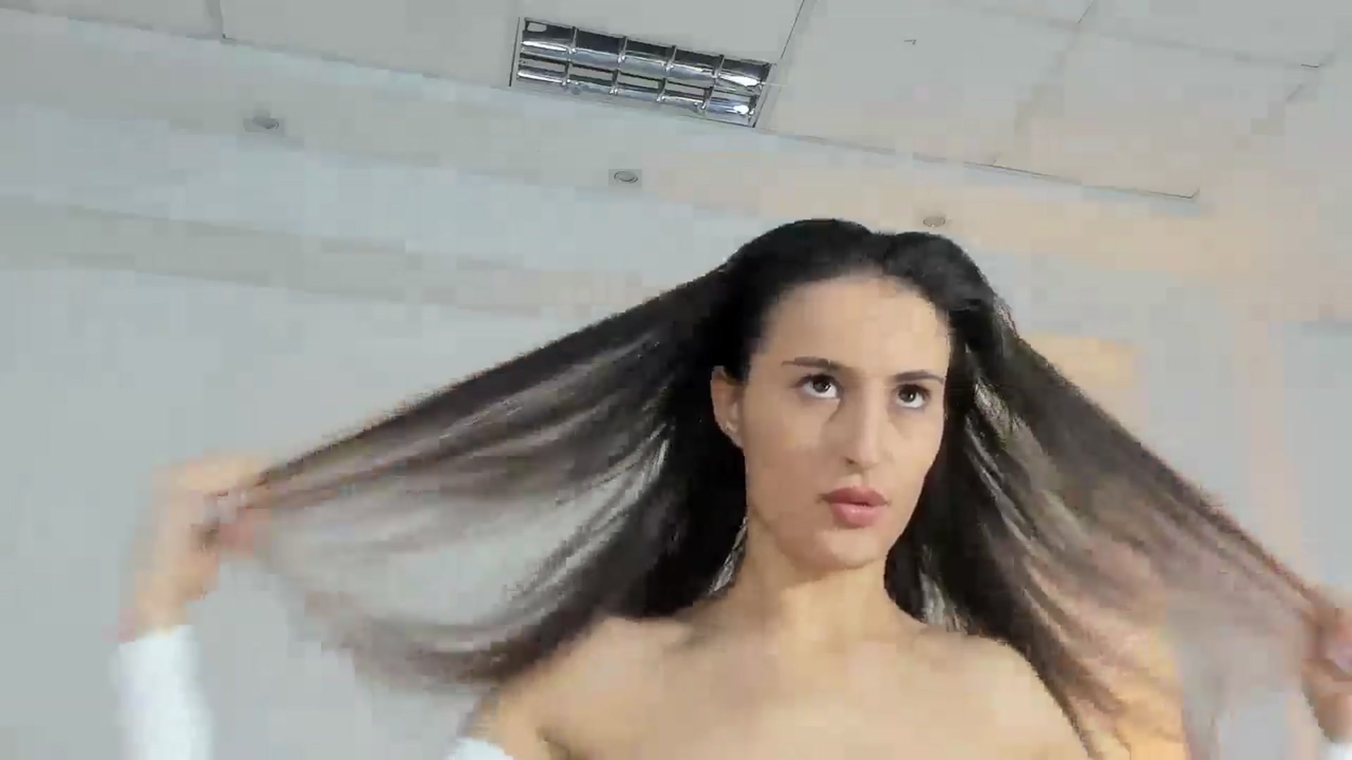 Gallery image thumbnail from InesLyn's myfreecams stream on, 01/02/2025, 14:53 image 17 of 20