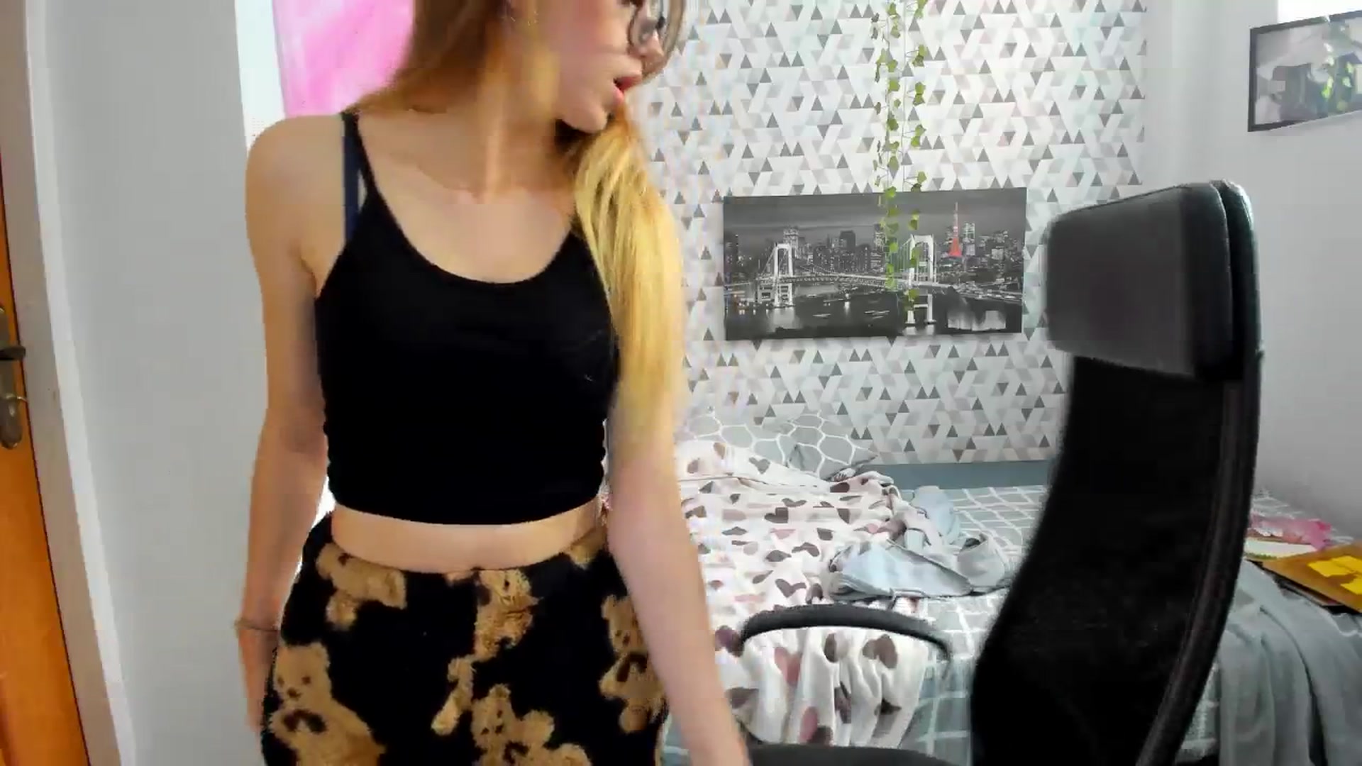 Gallery image thumbnail from Iness_lex's myfreecams stream on, 03/12/2026, 12:58 image 12 of 20