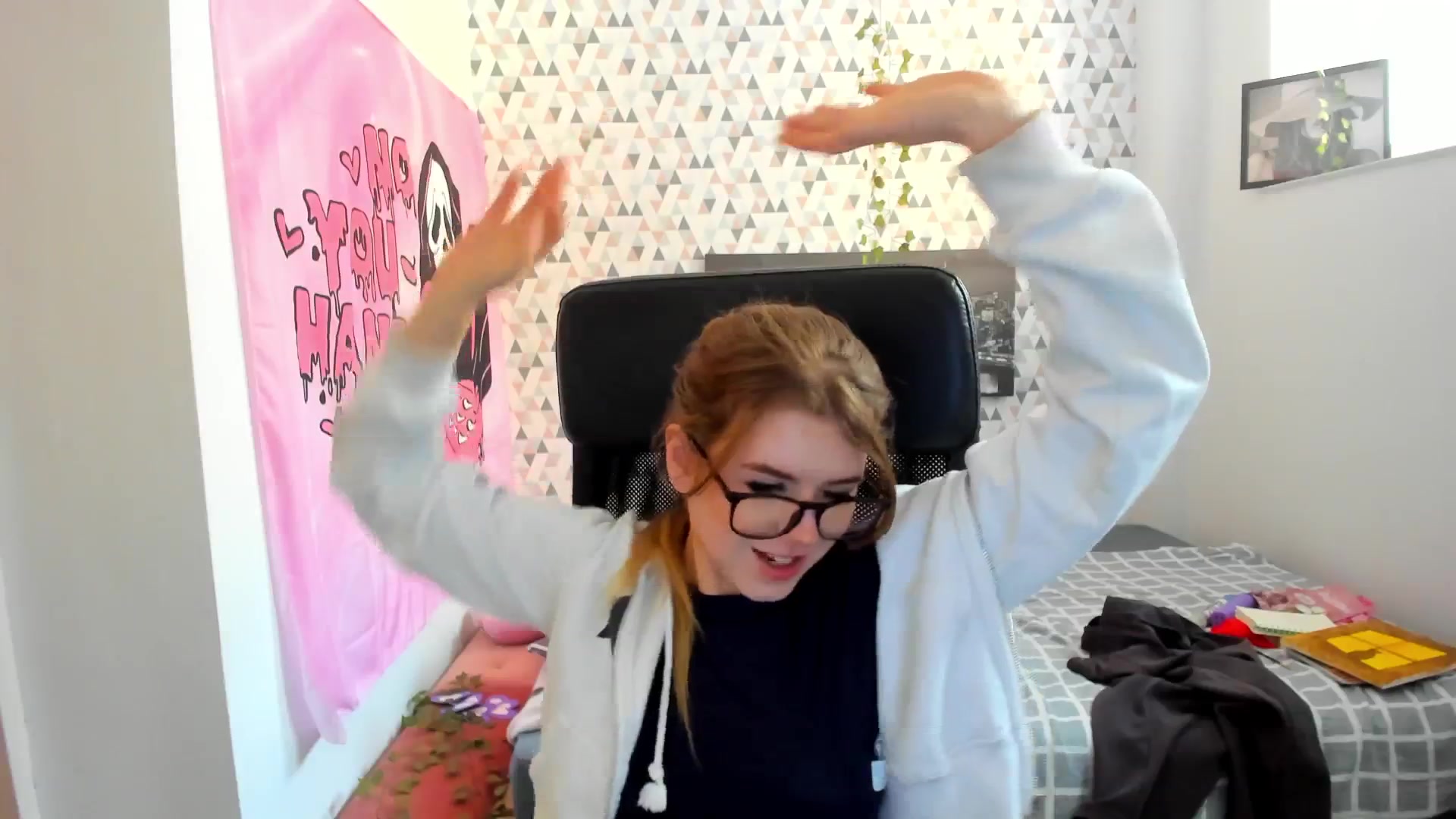 Gallery image thumbnail from Iness_lex's myfreecams stream on, 03/14/2026, 10:52 image 17 of 20