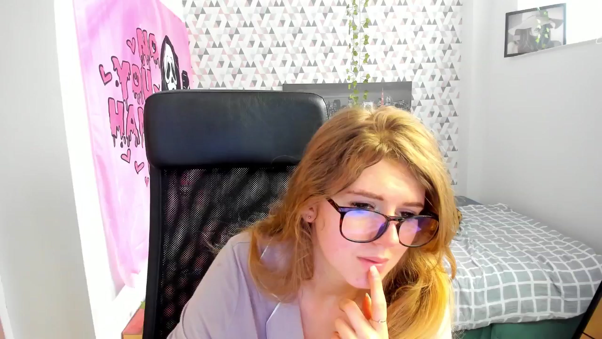 Gallery image thumbnail from Iness_lex's myfreecams stream on, 03/16/2026, 10:08 image 10 of 20
