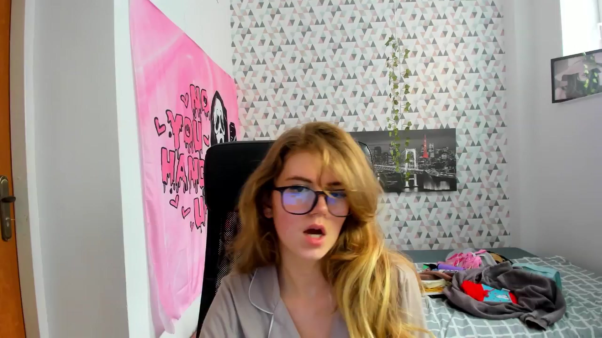 Gallery image thumbnail from Iness_lex's myfreecams stream on, 03/16/2026, 11:54 image 17 of 20