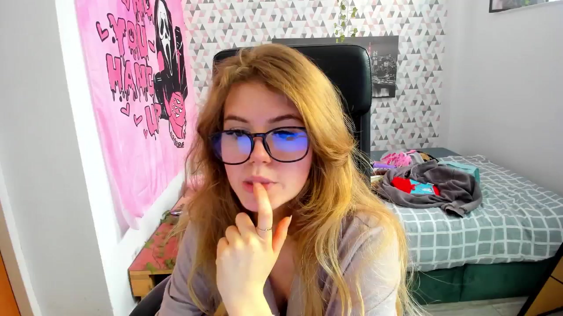 Gallery image thumbnail from Iness_lex's myfreecams stream on, 03/16/2026, 12:46 image 5 of 20