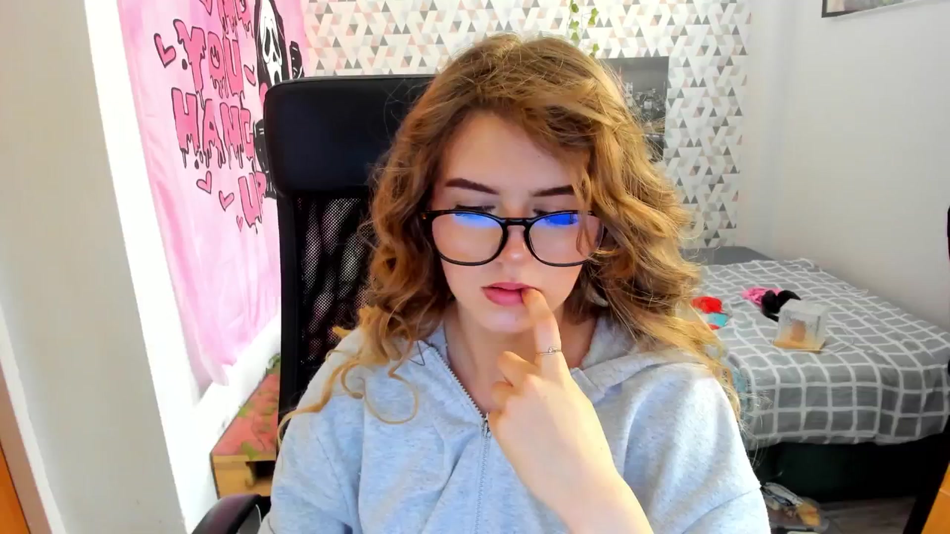 Gallery image thumbnail from Iness_lex's myfreecams stream on, 03/17/2026, 09:03 image 4 of 20