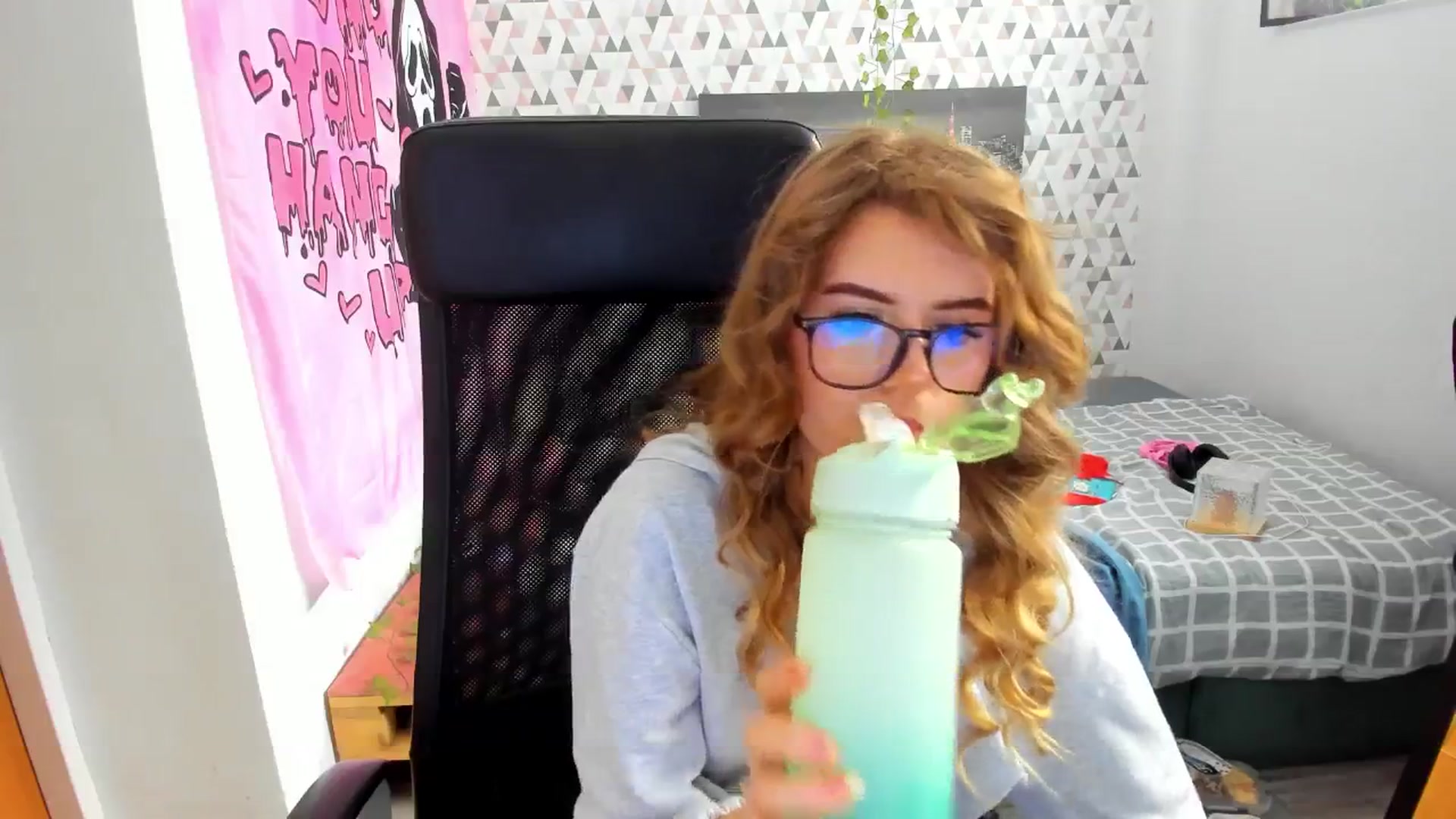 Gallery image thumbnail from Iness_lex's myfreecams stream on, 03/17/2026, 09:03 image 16 of 20
