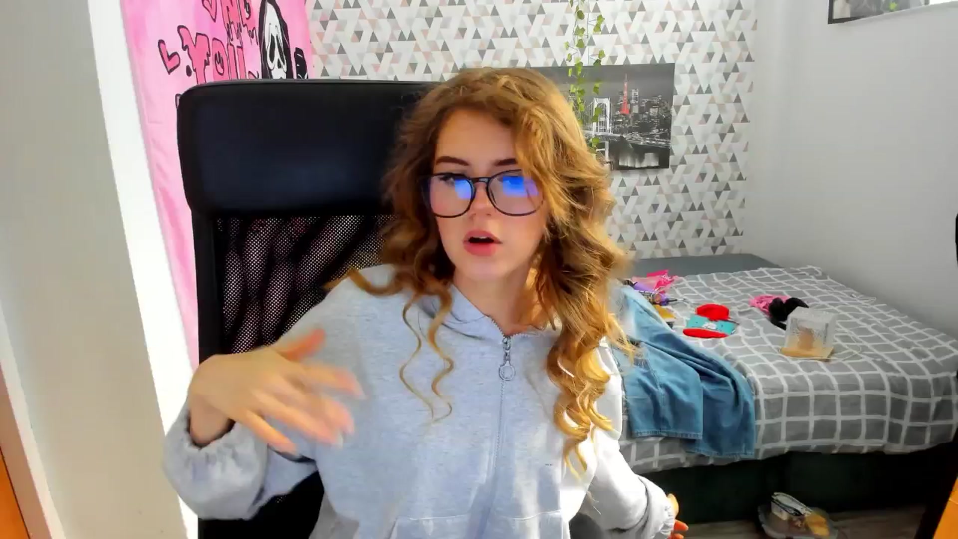 Gallery image thumbnail from Iness_lex's myfreecams stream on, 03/17/2026, 10:15 image 13 of 20
