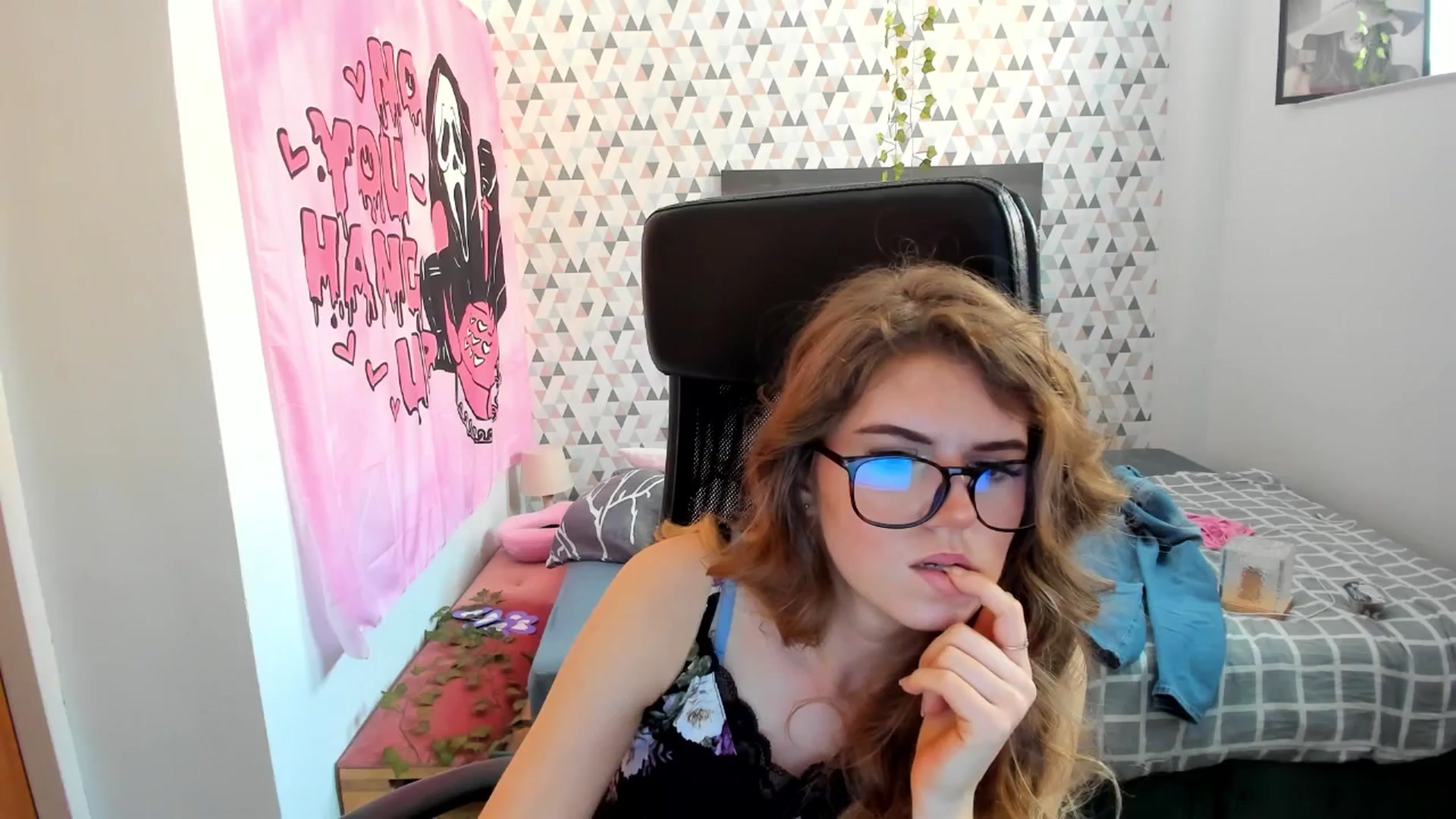 Gallery image thumbnail from Iness_lex's myfreecams stream on, 03/18/2026, 08:59 image 14 of 20