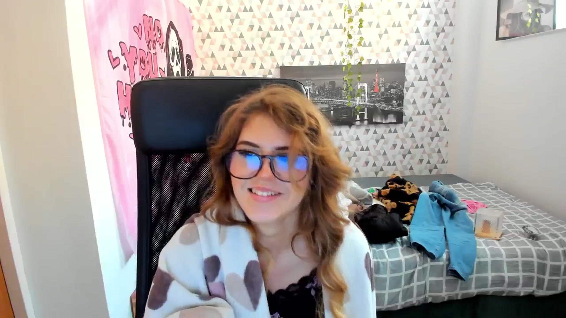 Gallery image thumbnail from Iness_lex's myfreecams stream on, 03/18/2026, 08:59 image 17 of 20