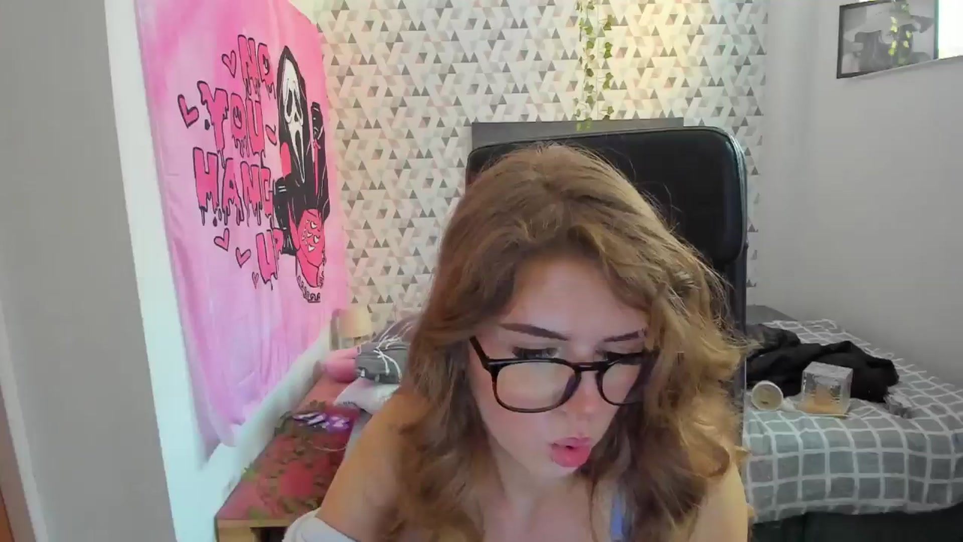 Gallery image thumbnail from Iness_lex's myfreecams stream on, 03/18/2026, 12:13 image 18 of 20