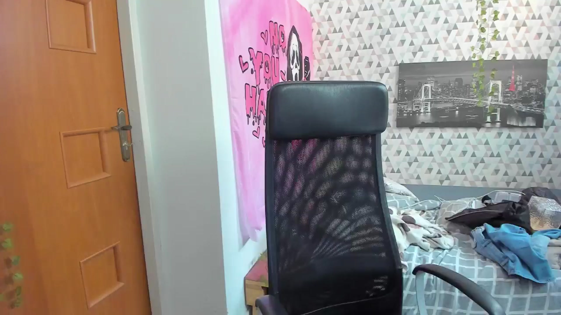 Gallery image thumbnail from Iness_lex's myfreecams stream on, 03/18/2026, 12:57 image 19 of 20