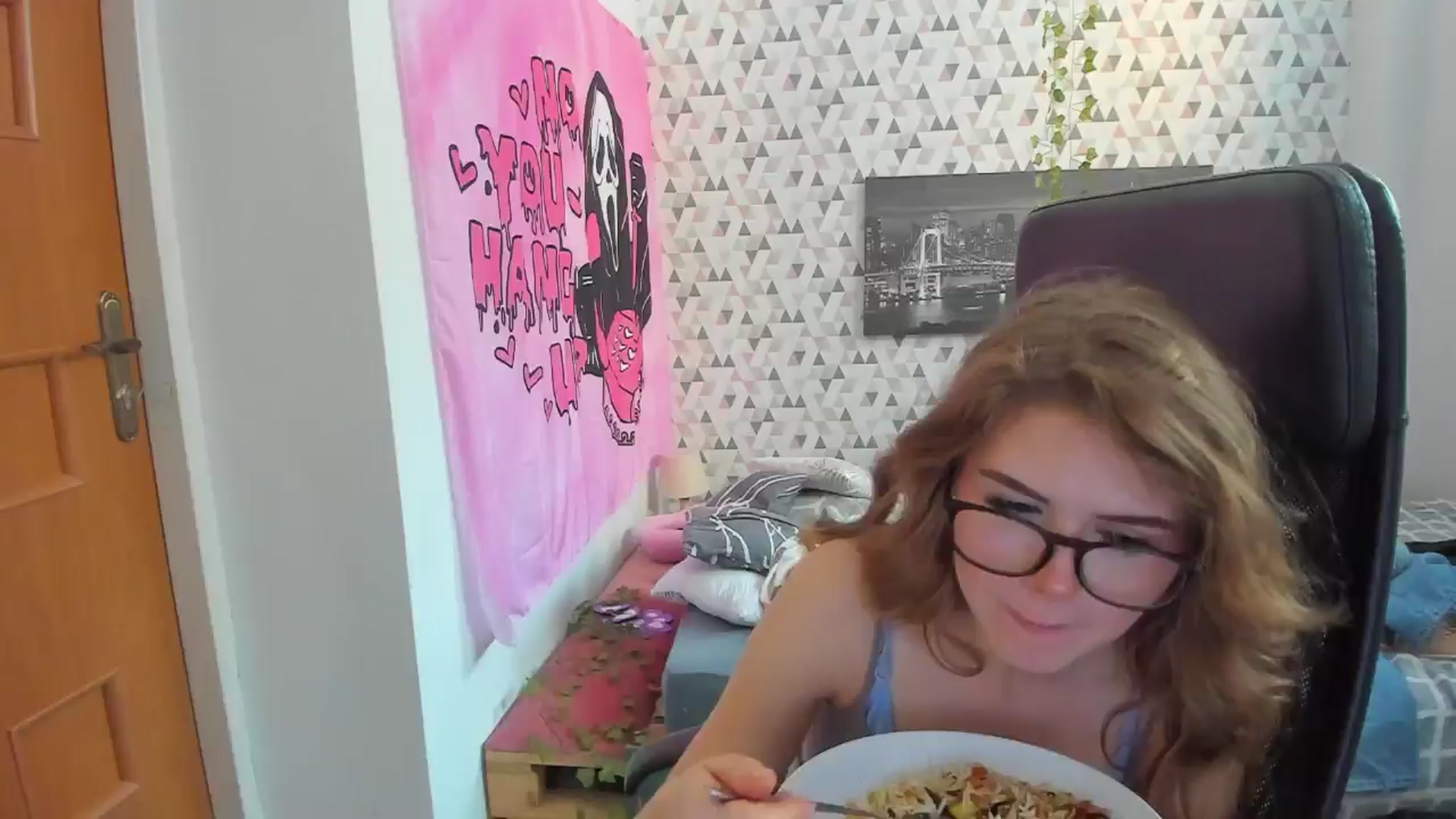 Gallery image thumbnail from Iness_lex's myfreecams stream on, 03/18/2026, 12:57 image 4 of 20