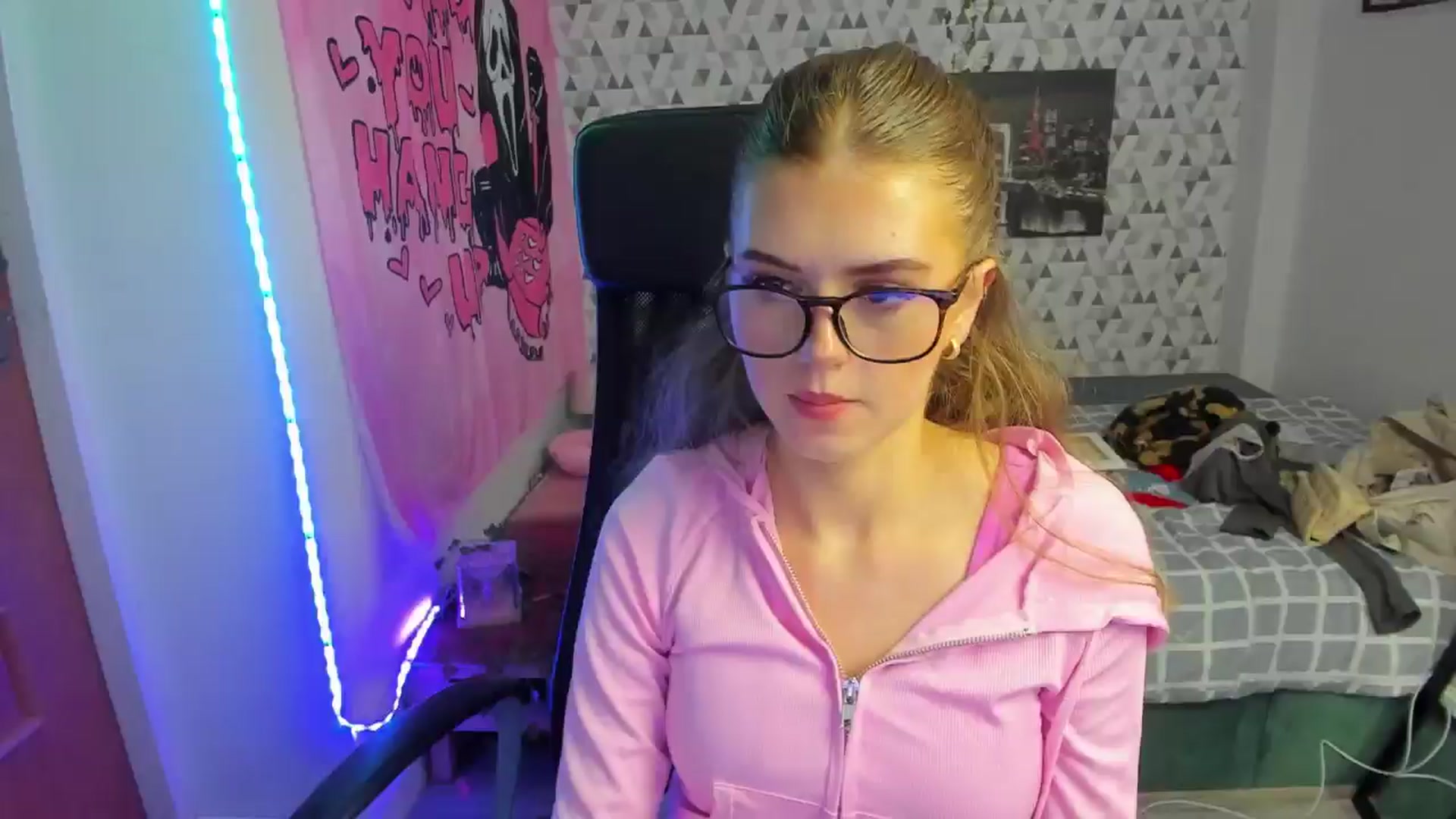 Gallery image thumbnail from Iness_lex's myfreecams stream on, 03/19/2026, 13:41 image 5 of 20