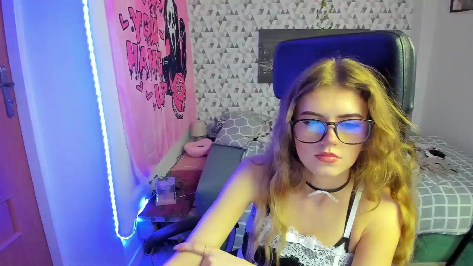 Gallery image thumbnail from Iness_lex's myfreecams stream on, 03/20/2026, 08:51 image 6 of 20