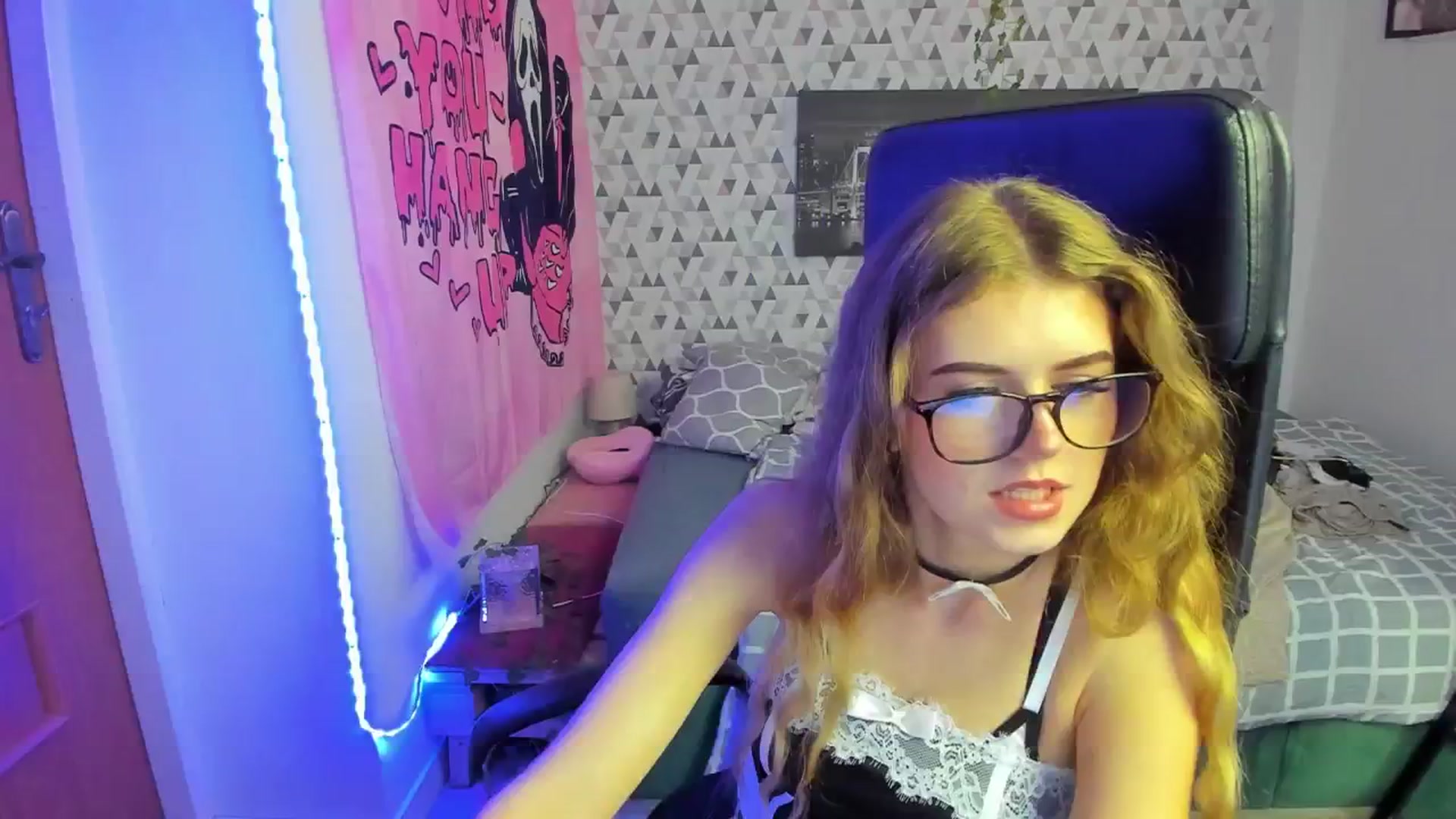Gallery image thumbnail from Iness_lex's myfreecams stream on, 03/20/2026, 08:51 image 7 of 20