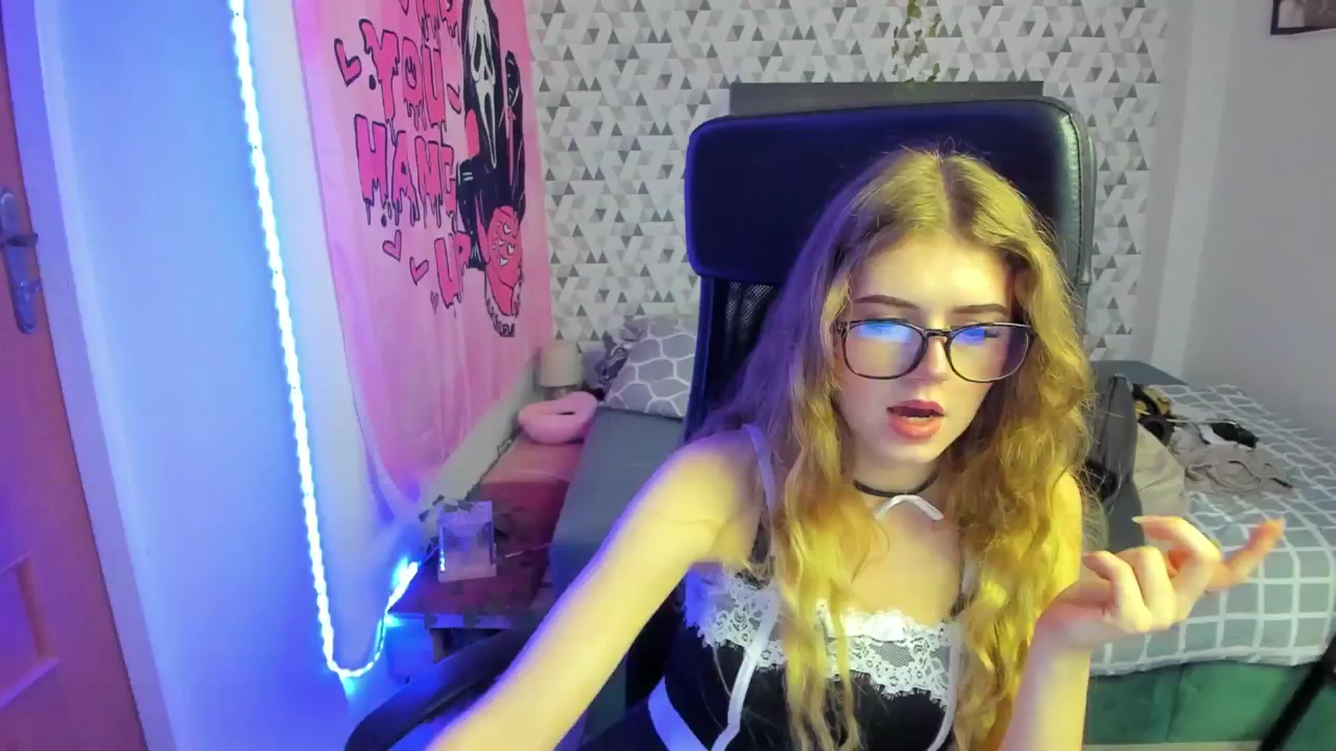 Gallery image thumbnail from Iness_lex's myfreecams stream on, 03/20/2026, 08:51 image 13 of 20