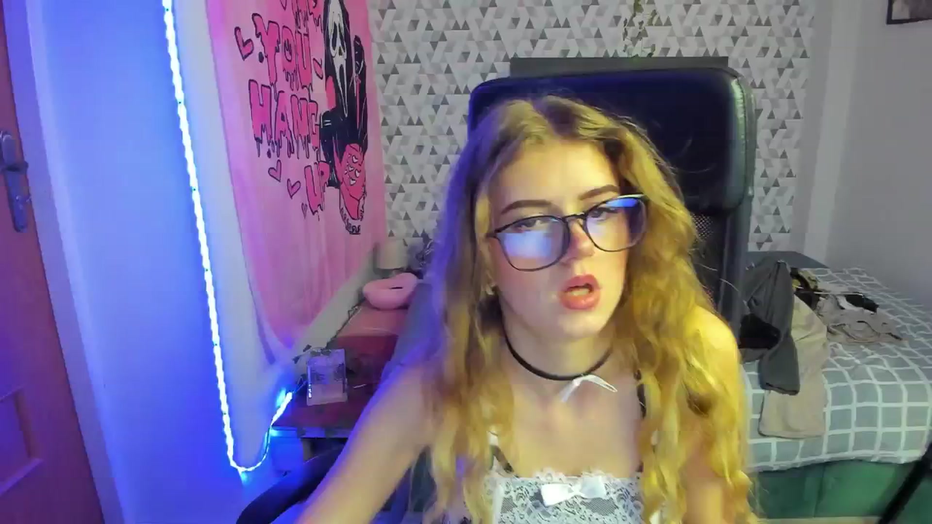 Gallery image thumbnail from Iness_lex's myfreecams stream on, 03/20/2026, 08:51 image 9 of 20