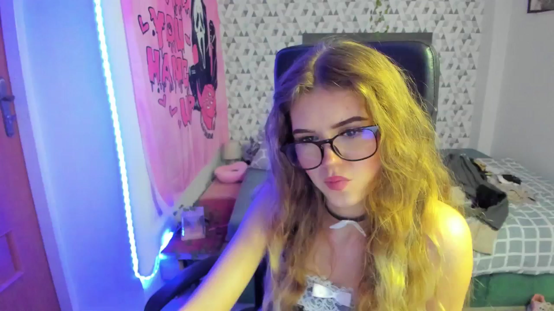 Gallery image thumbnail from Iness_lex's myfreecams stream on, 03/20/2026, 10:58 image 6 of 20