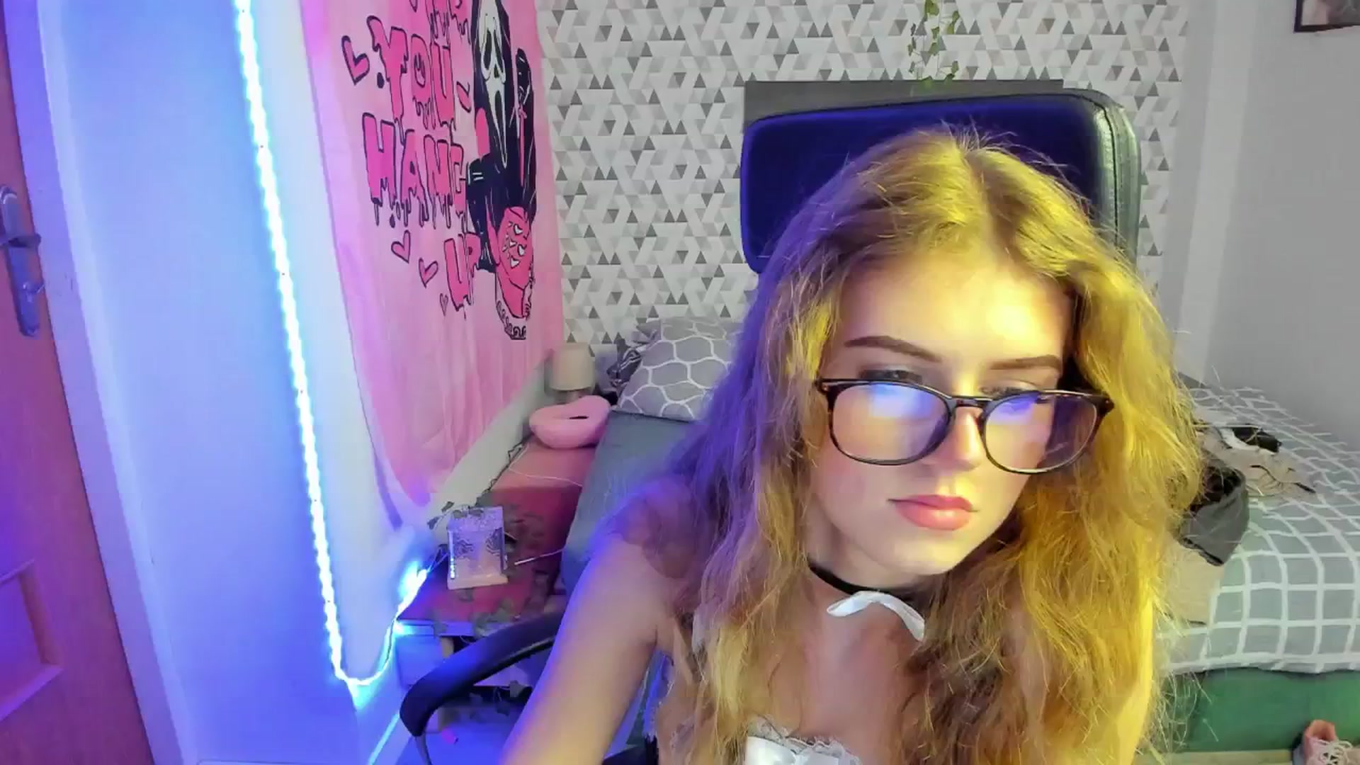Gallery image thumbnail from Iness_lex's myfreecams stream on, 03/20/2026, 10:58 image 8 of 20