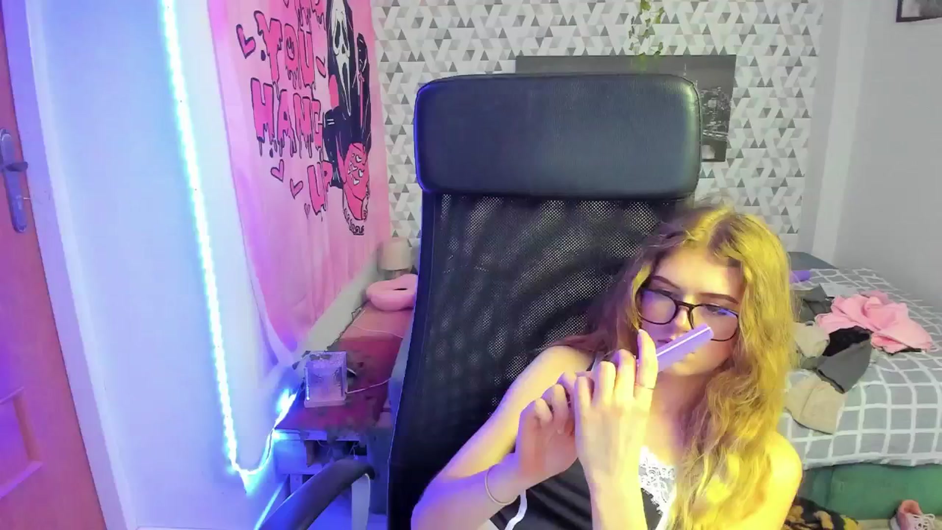 Gallery image thumbnail from Iness_lex's myfreecams stream on, 03/20/2026, 12:42 image 5 of 20