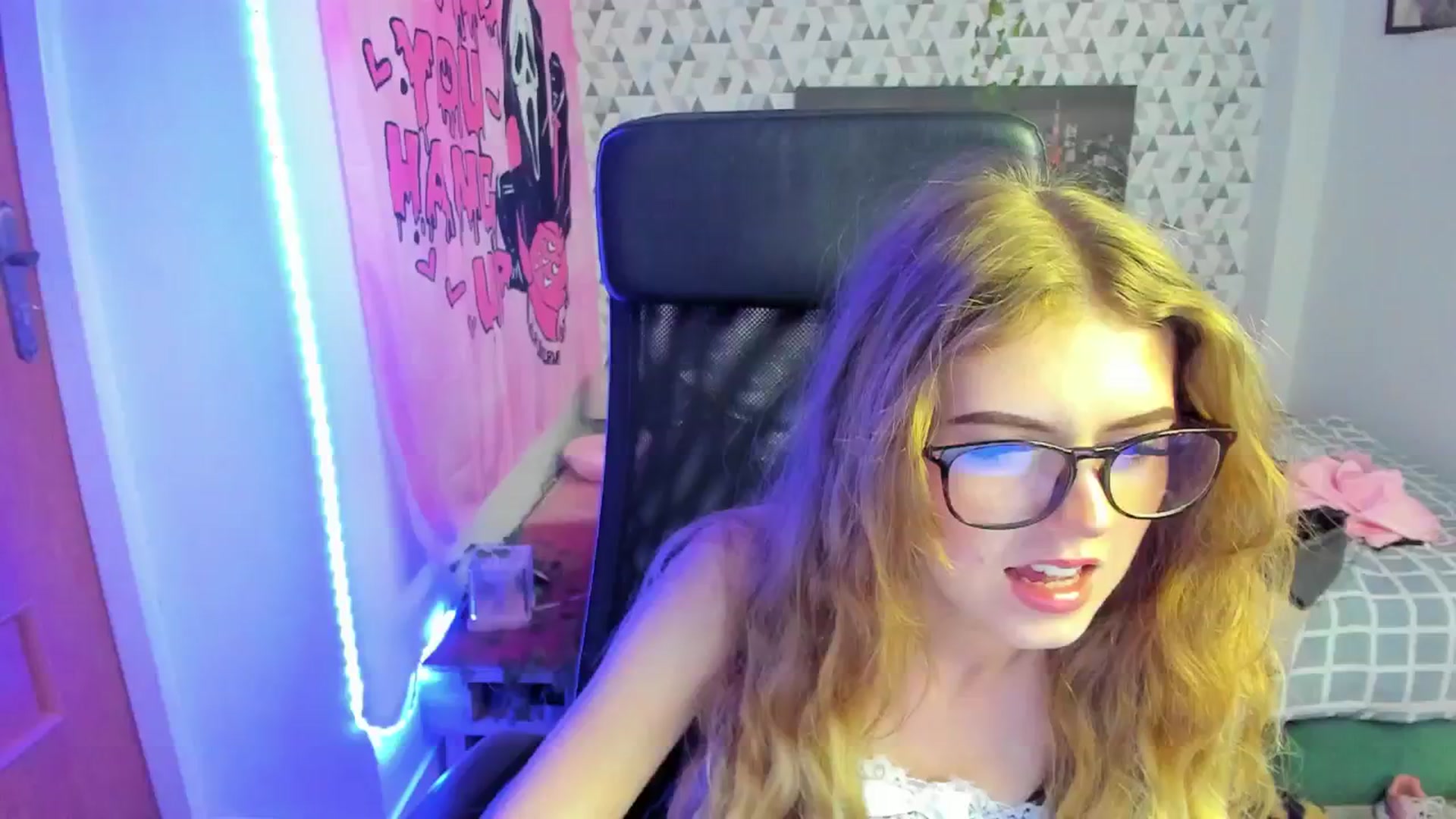 Gallery image thumbnail from Iness_lex's myfreecams stream on, 03/20/2026, 12:42 image 4 of 20