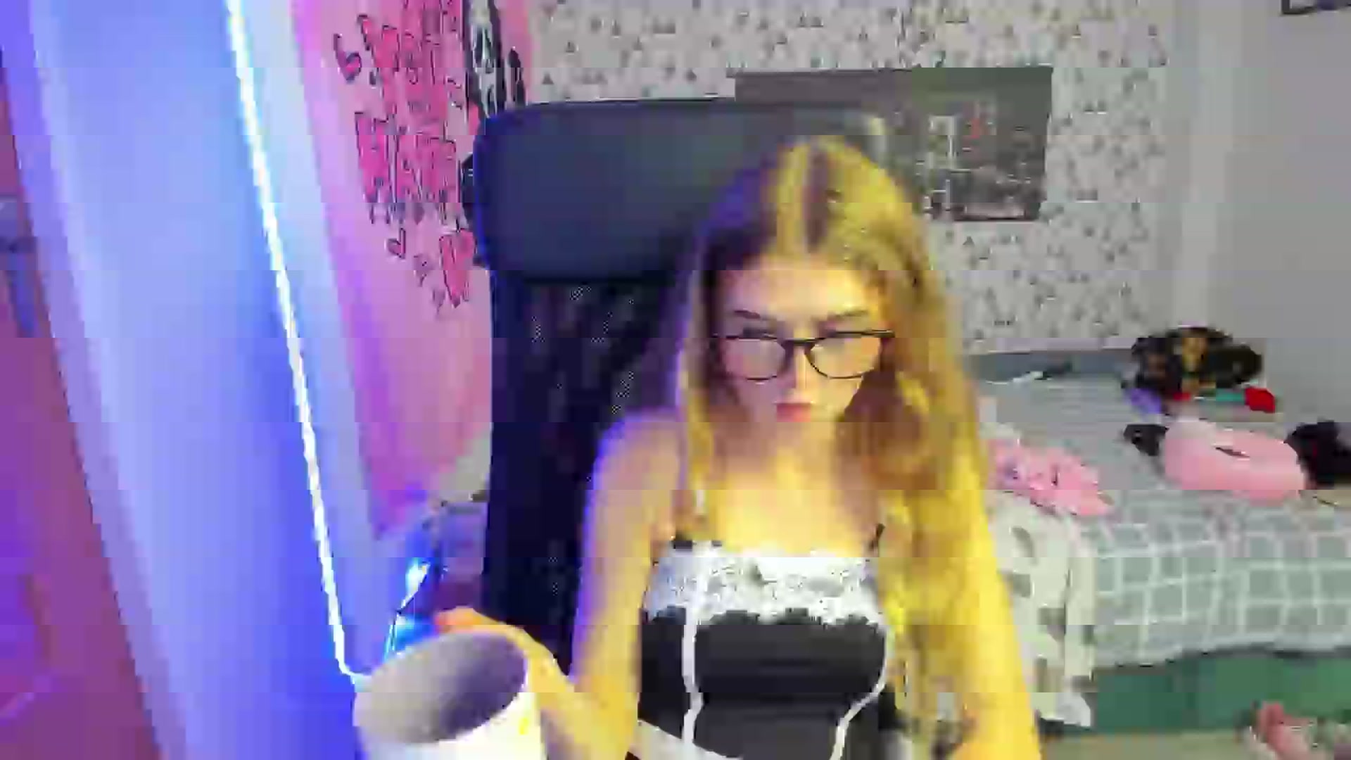 Gallery image thumbnail from Iness_lex's myfreecams stream on, 03/20/2026, 13:43 image 18 of 20