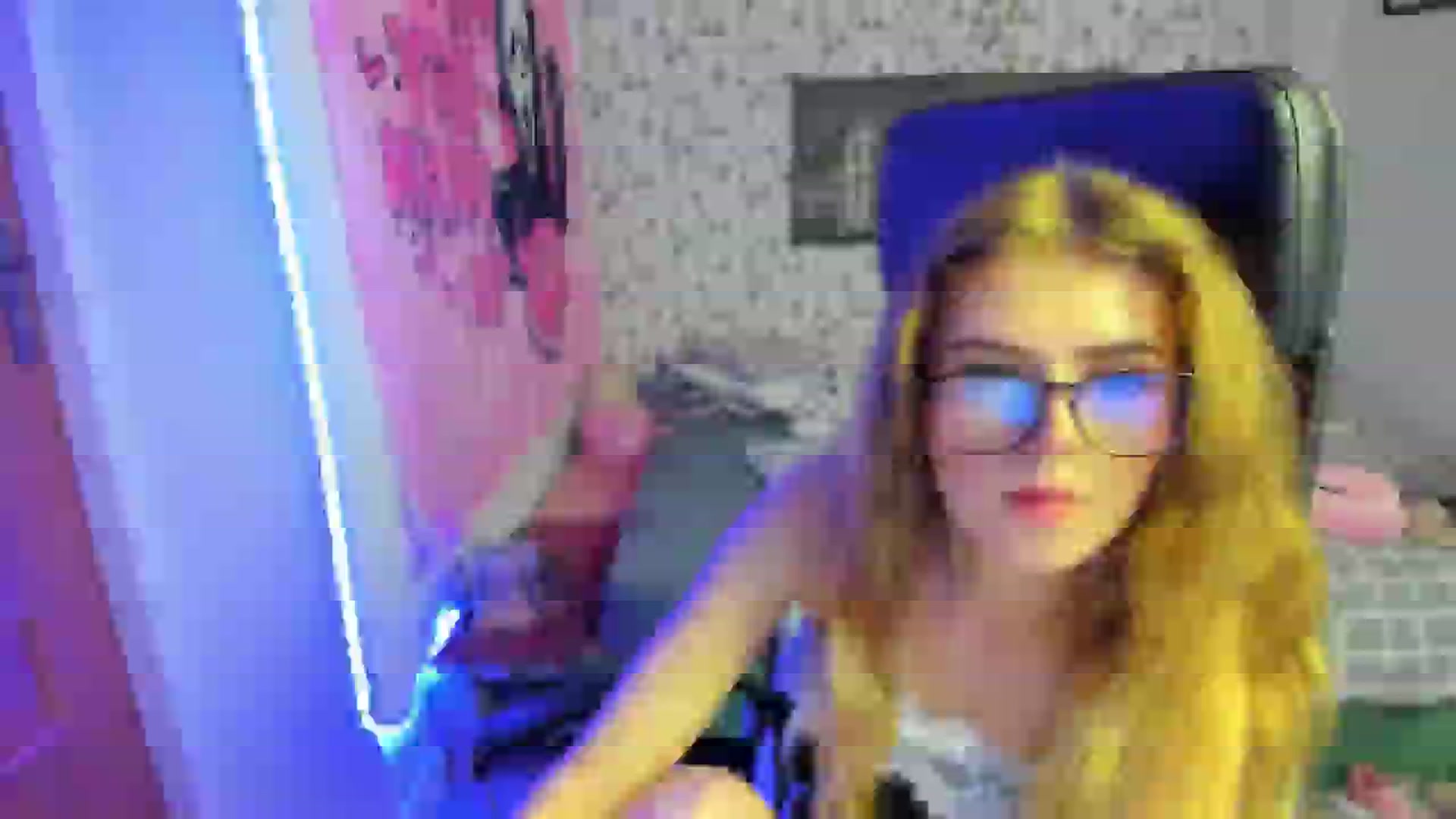 Gallery image thumbnail from Iness_lex's myfreecams stream on, 03/20/2026, 13:43 image 9 of 20