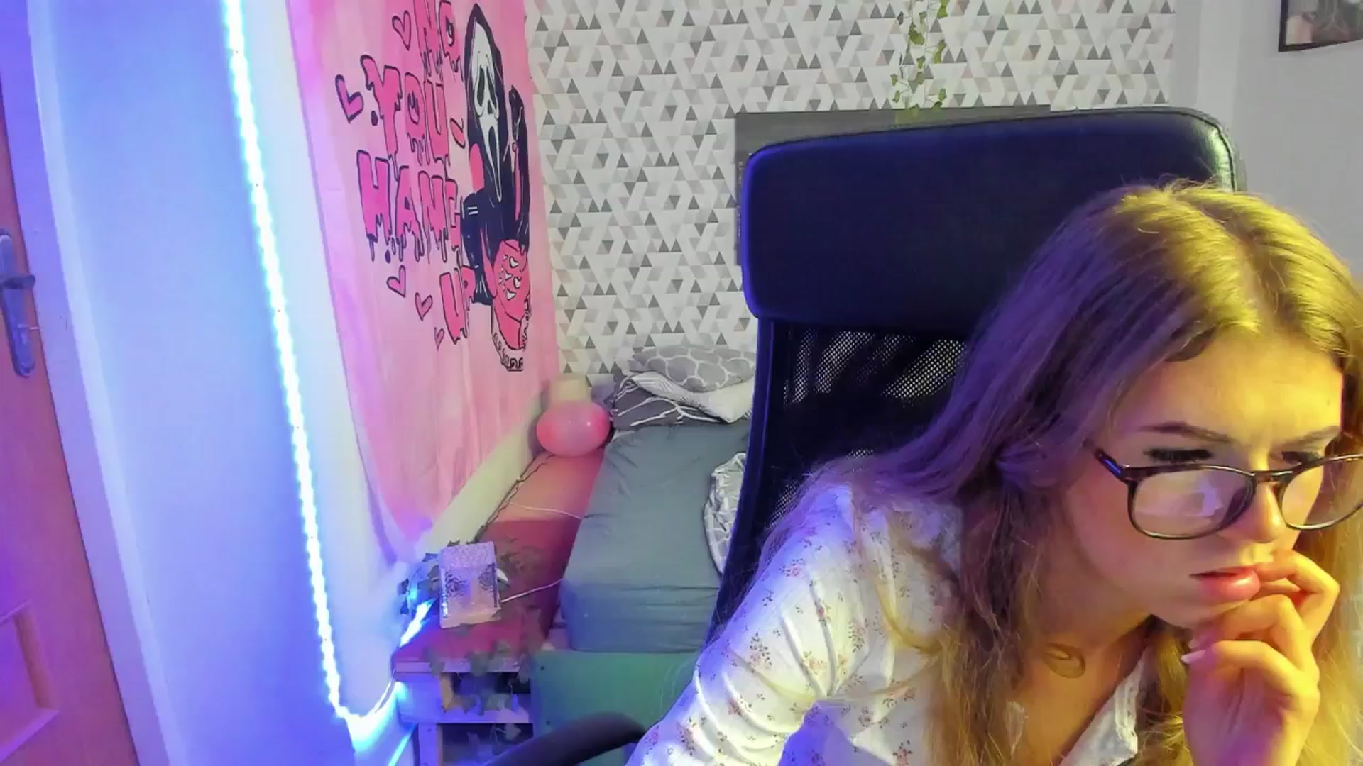 Gallery image thumbnail from Iness_lex's myfreecams stream on, 03/24/2026, 12:59 image 6 of 20