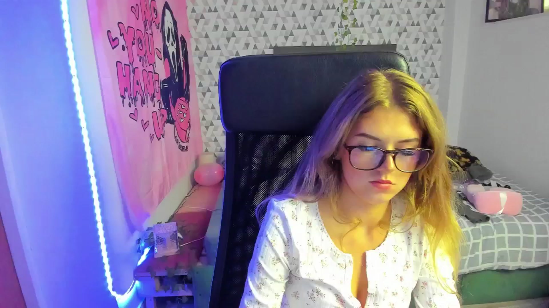 Gallery image thumbnail from Iness_lex's myfreecams stream on, 03/24/2026, 12:59 image 20 of 20