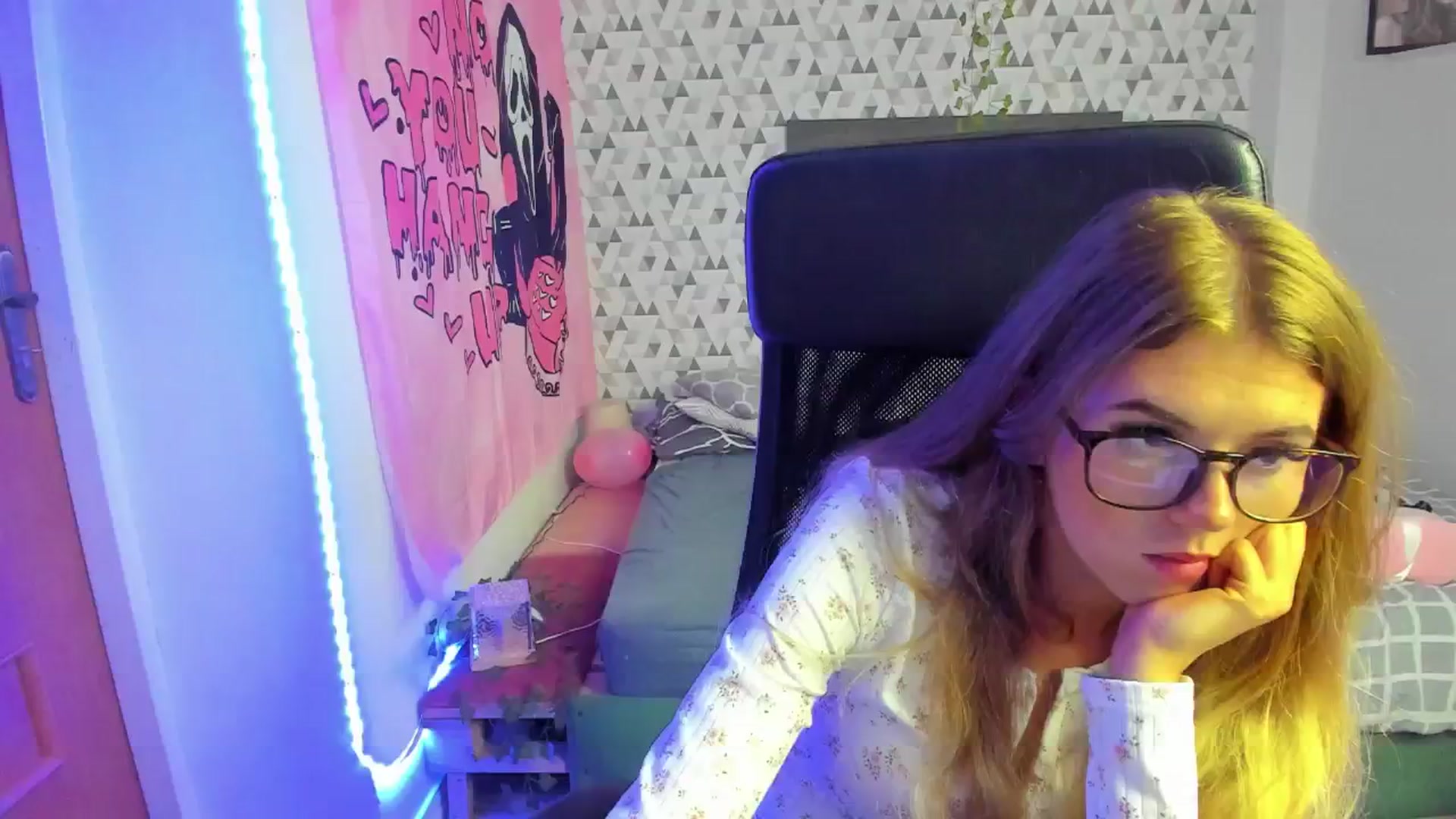 Gallery image thumbnail from Iness_lex's myfreecams stream on, 03/24/2026, 12:59 image 3 of 20