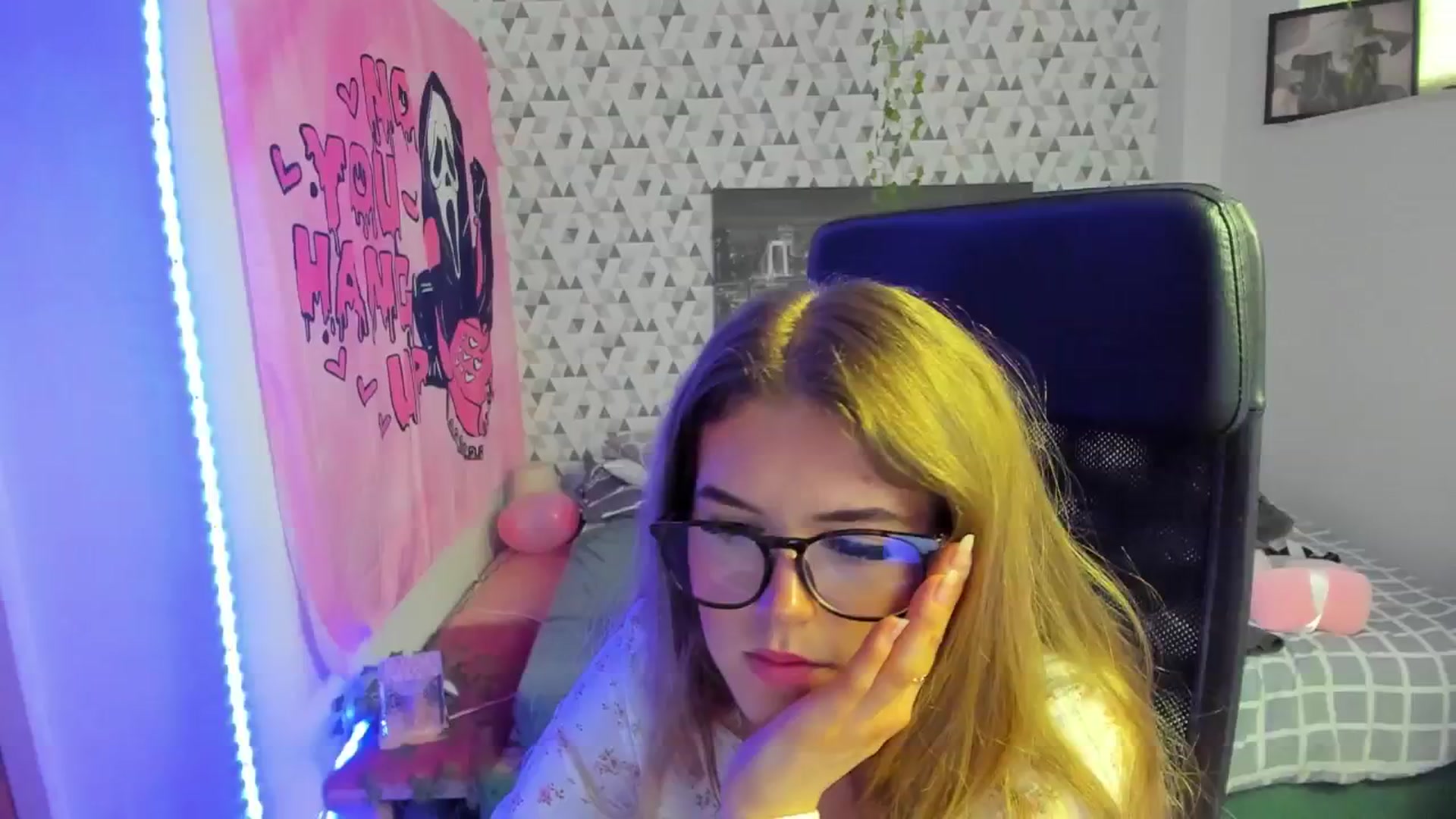 Gallery image thumbnail from Iness_lex's myfreecams stream on, 03/24/2026, 13:33 image 20 of 20