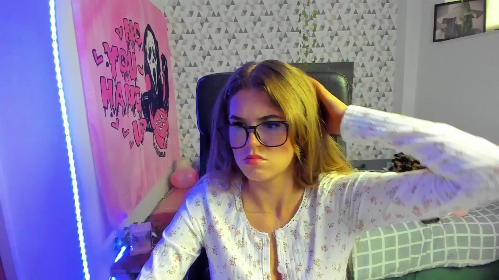 Gallery image thumbnail from Iness_lex's myfreecams stream on, 03/24/2026, 13:33 image 8 of 20