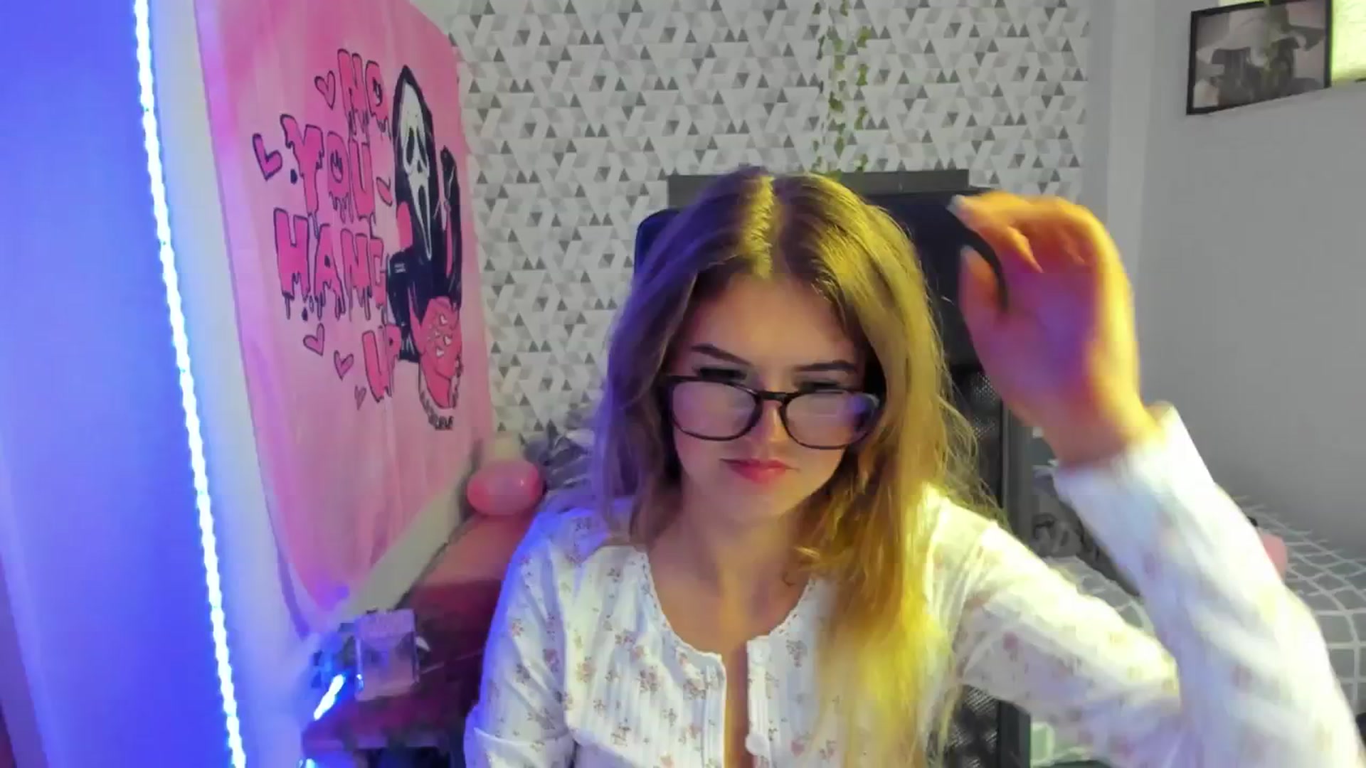 Gallery image thumbnail from Iness_lex's myfreecams stream on, 03/24/2026, 13:33 image 3 of 20