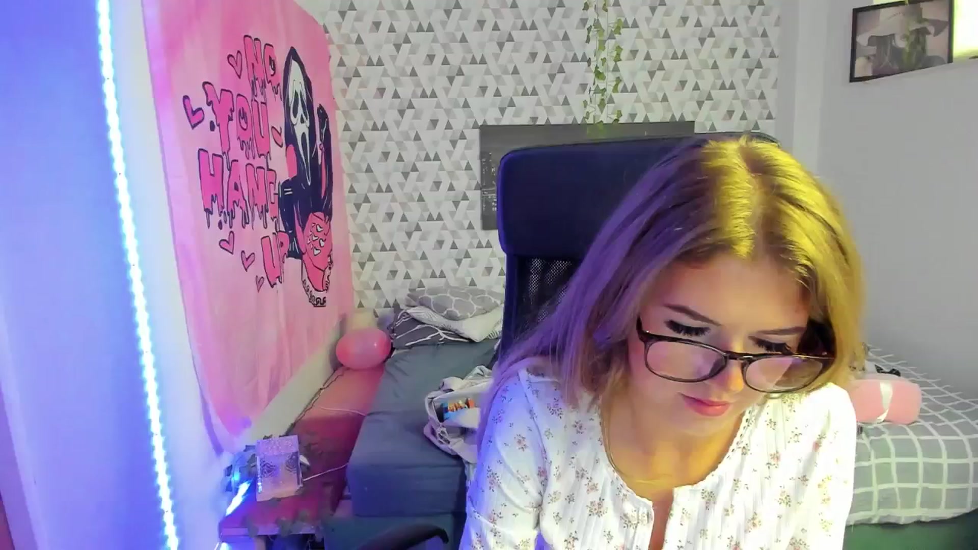 Gallery image thumbnail from Iness_lex's myfreecams stream on, 03/24/2026, 13:33 image 7 of 20